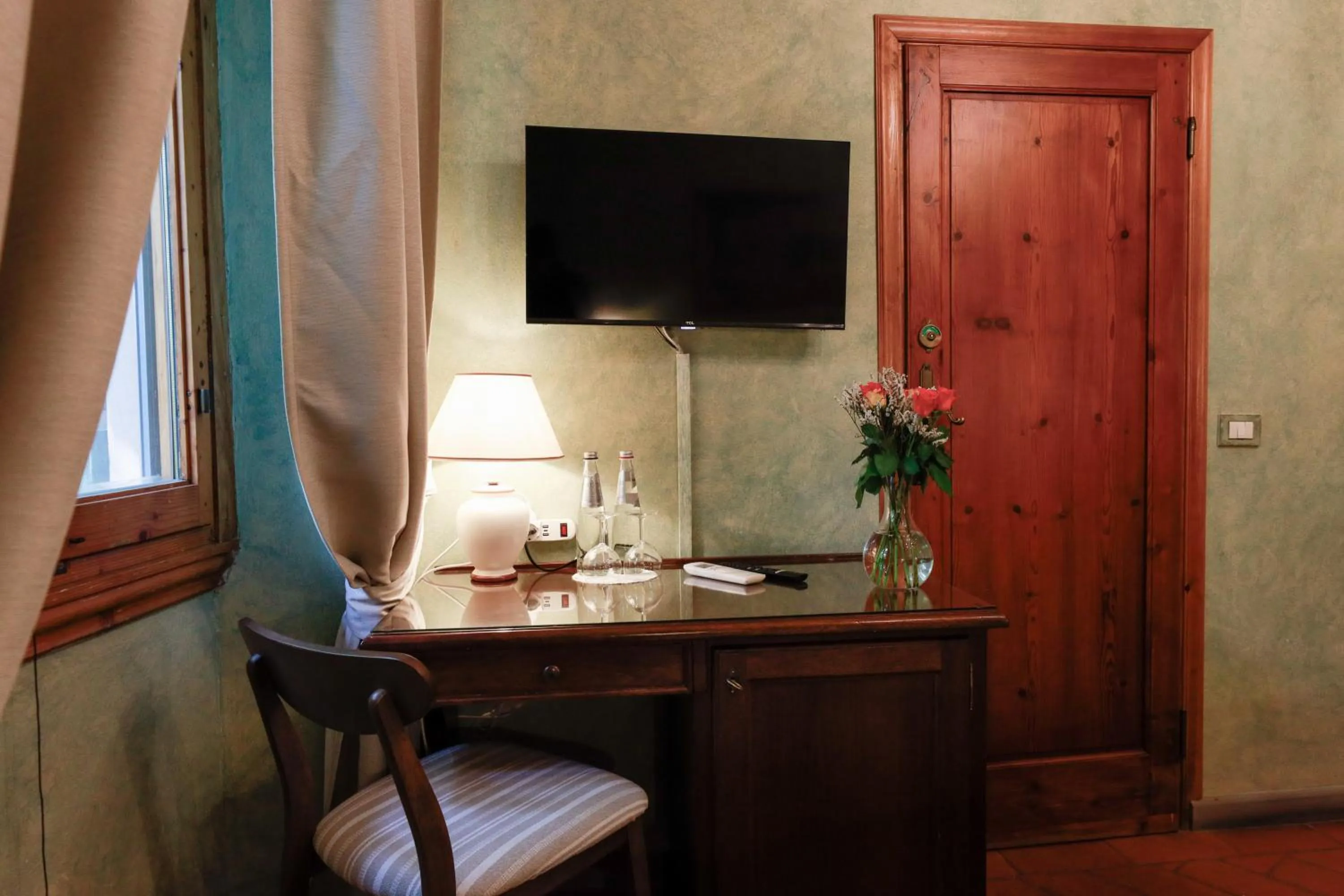 TV and multimedia in Hotel Bellavista Impruneta