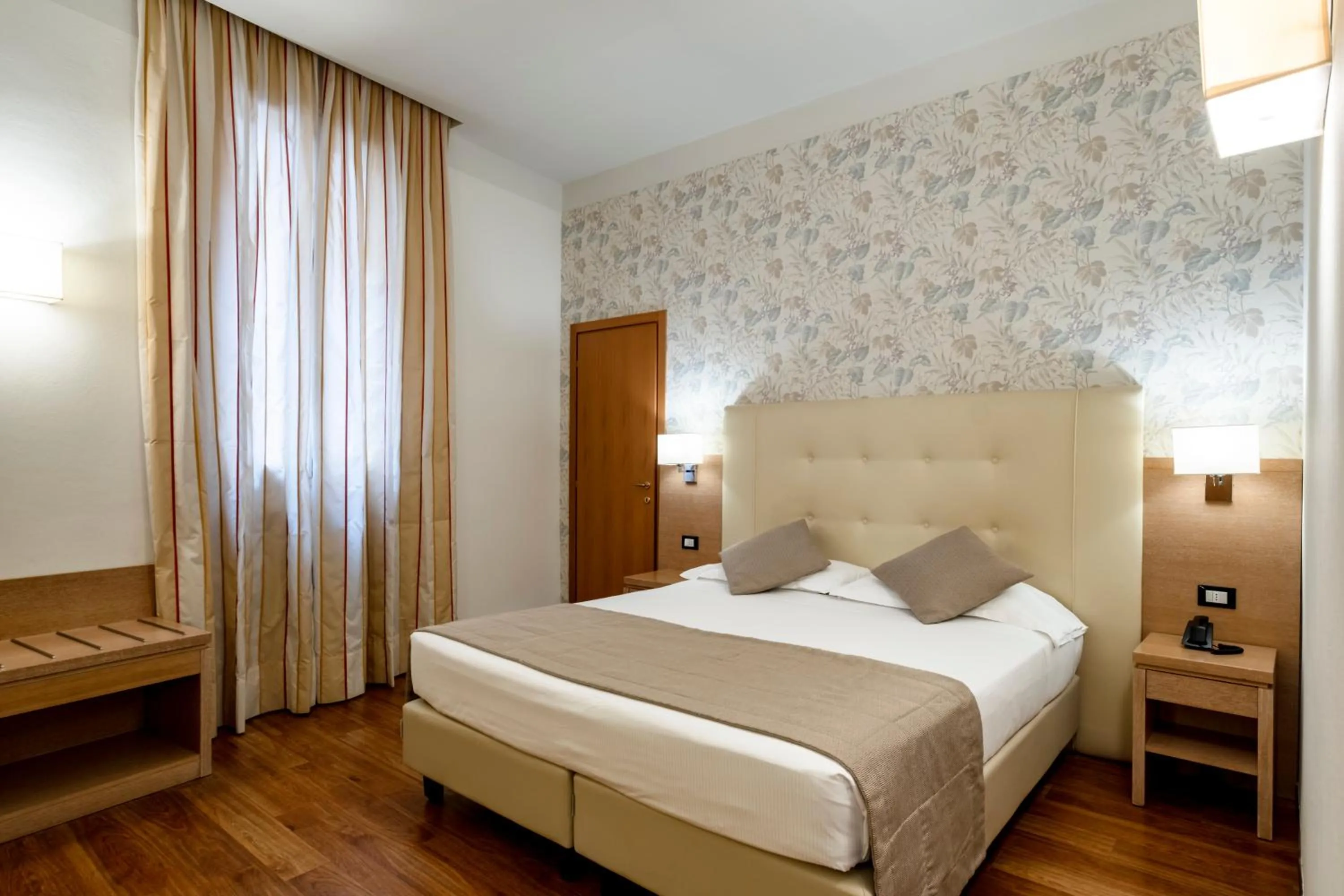 Bed in Hotel Accademia