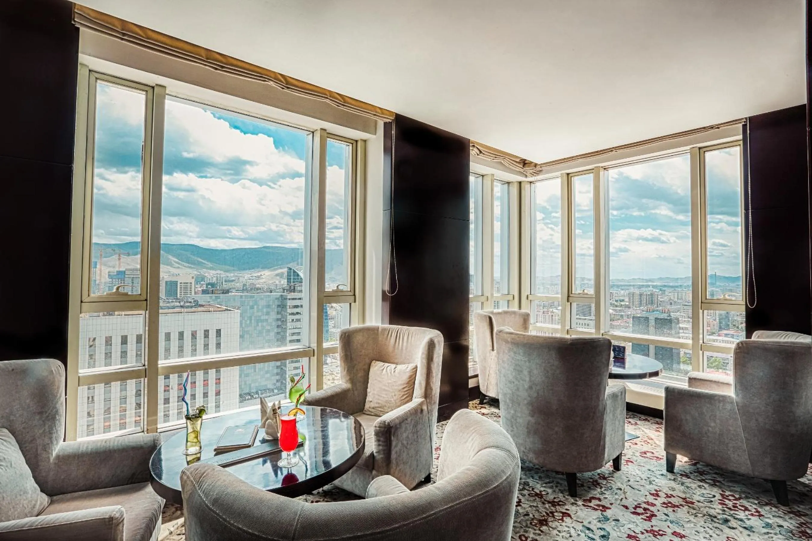 Lounge or bar in Best Western Premier Tuushin Hotel