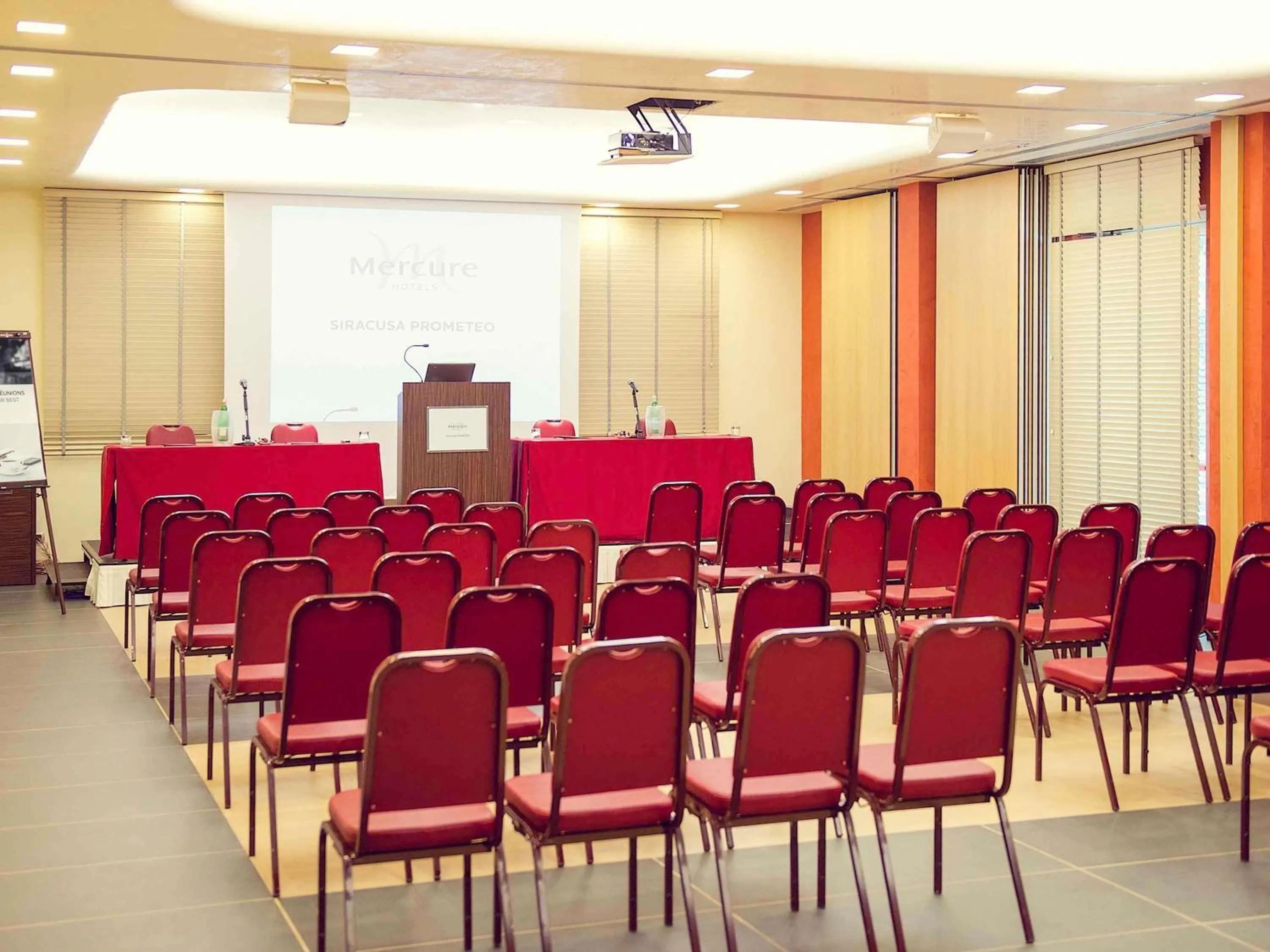 Meeting/conference room in Hotel Mercure Siracusa