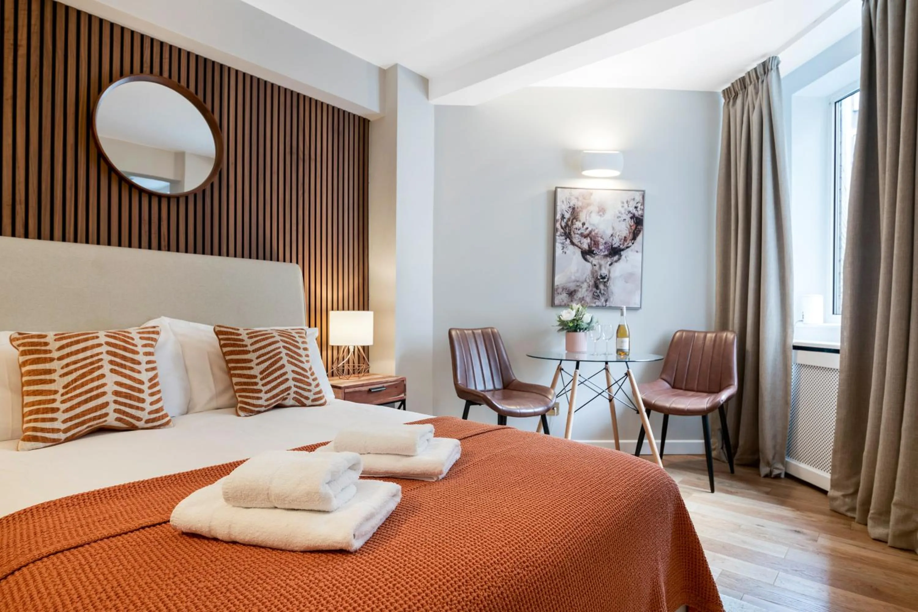 Elegant Apartment in Chelsea