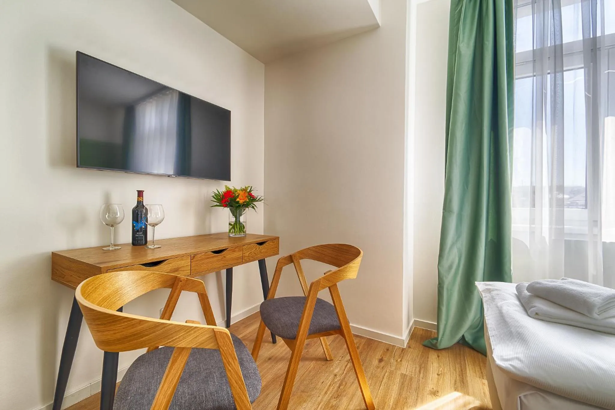 Seating area, Bed in Luma Terra Prague Hostel