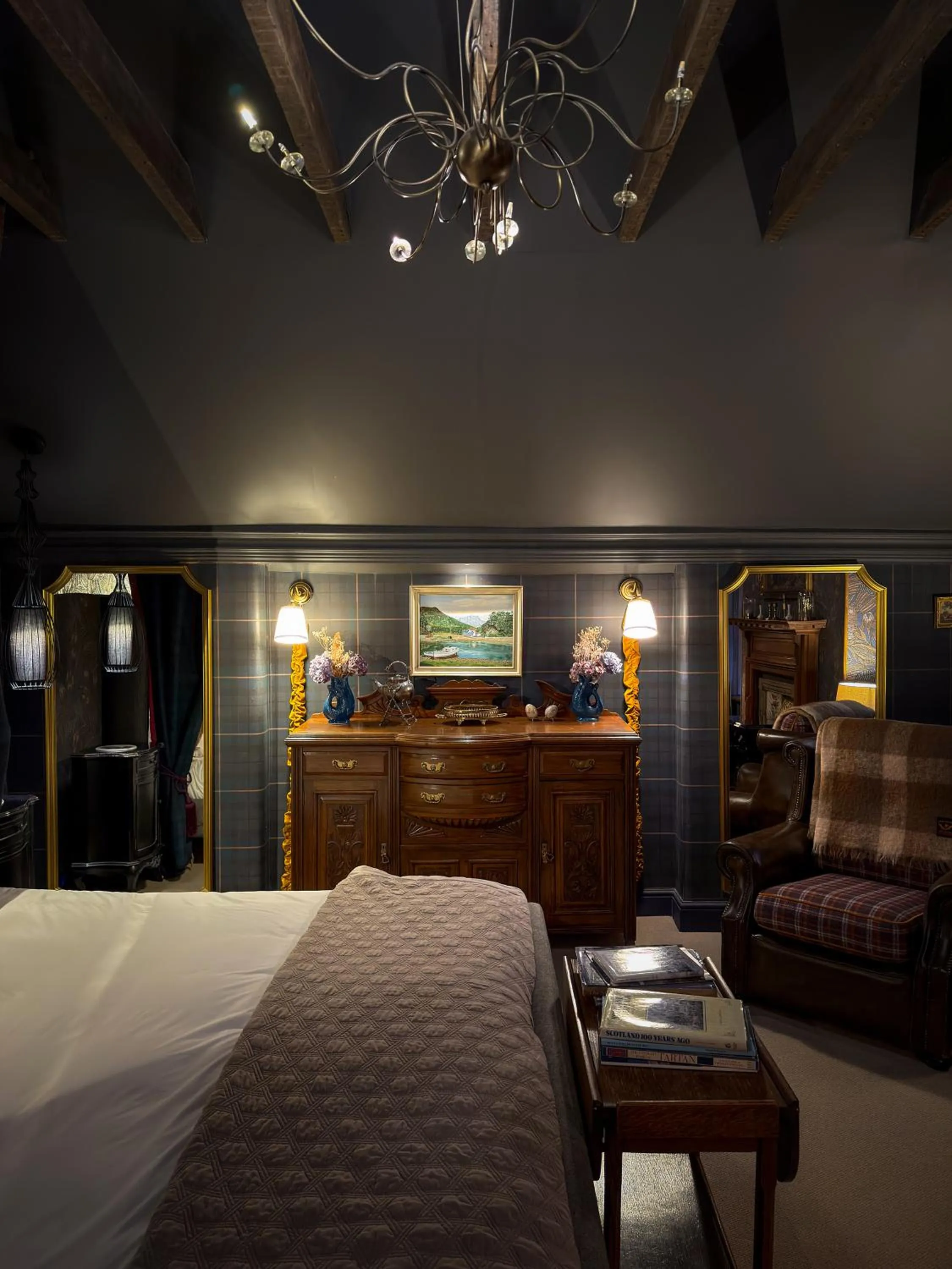 Bed in Glencruitten House