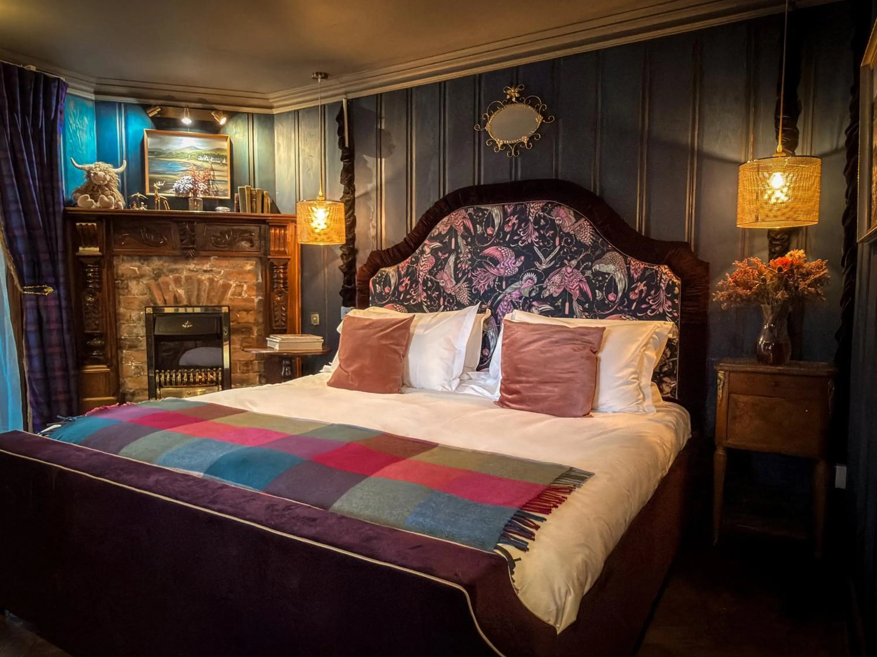 Bed in Glencruitten House