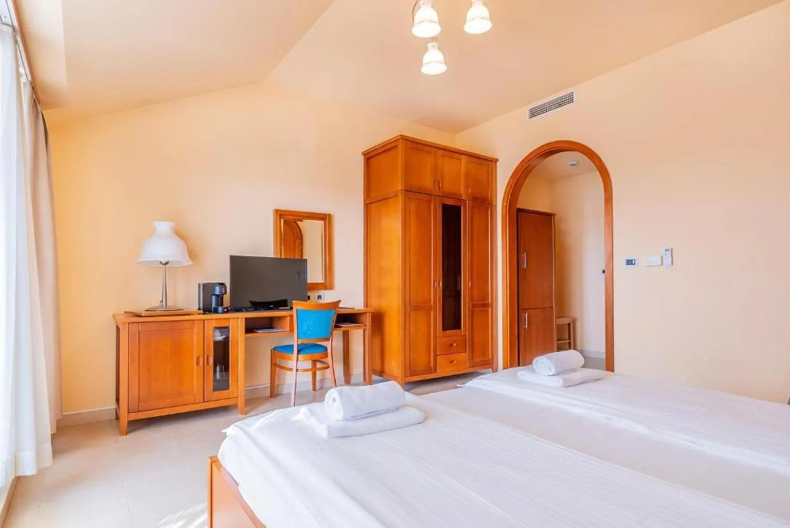 Bed in Villa Arcadium