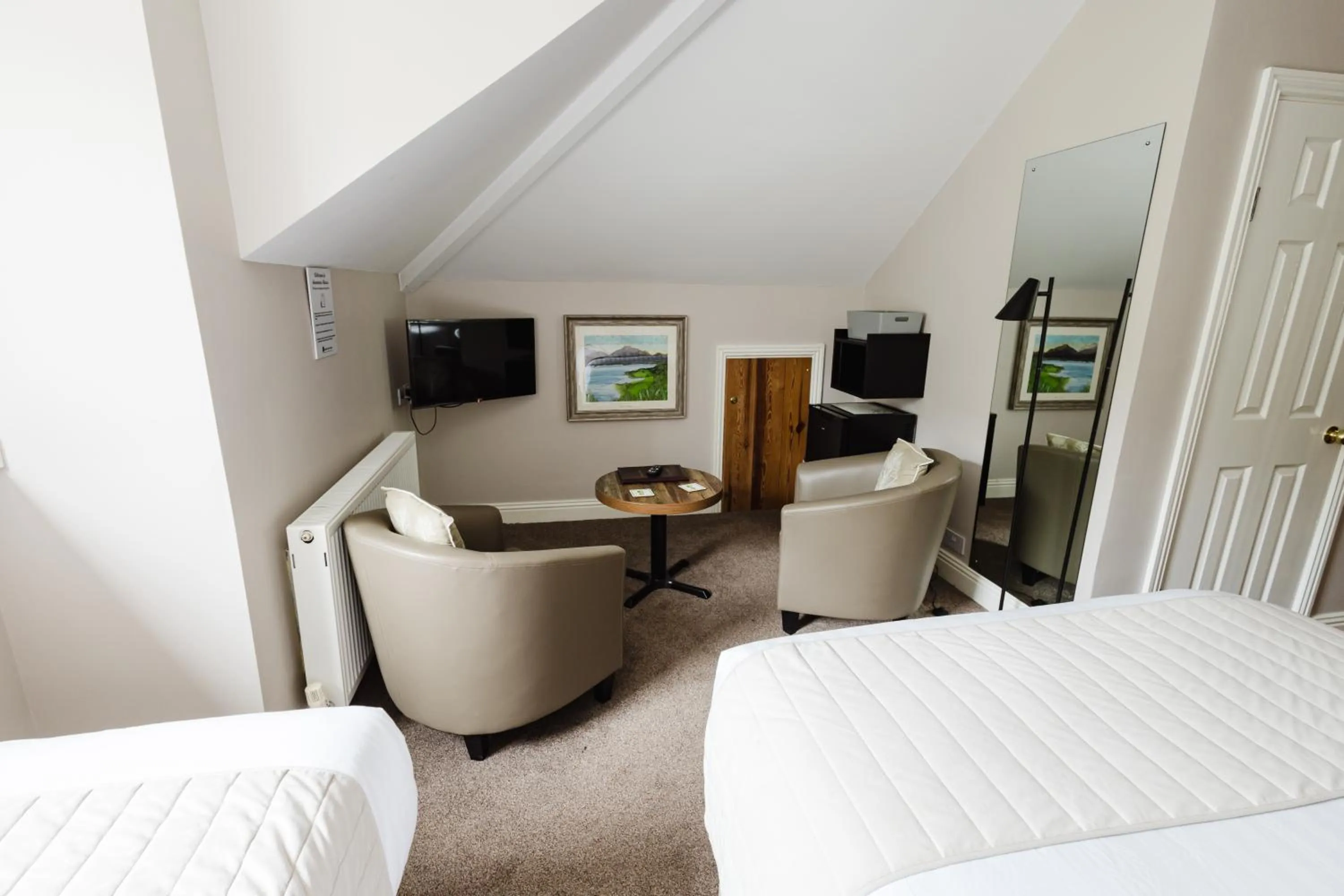 Bed in Avonmore House Guest Accommodation