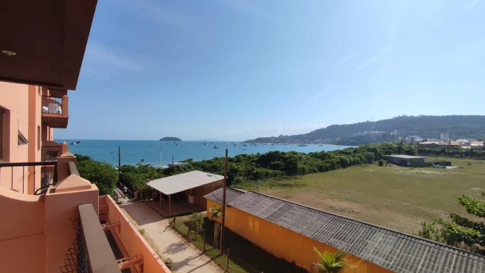 Sea view in Jurerê Beach Village