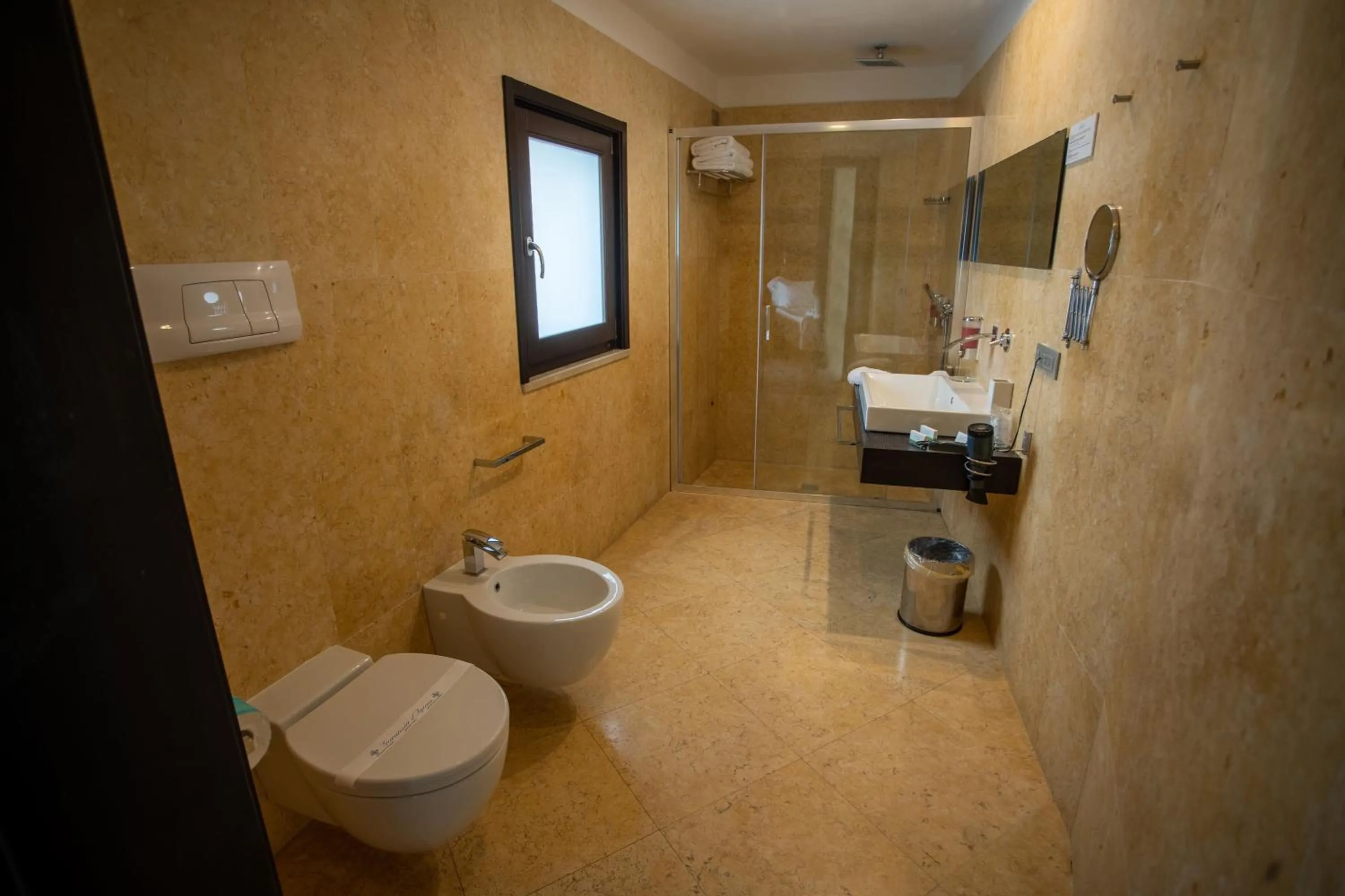 Shower in Cambiocavallo Resort