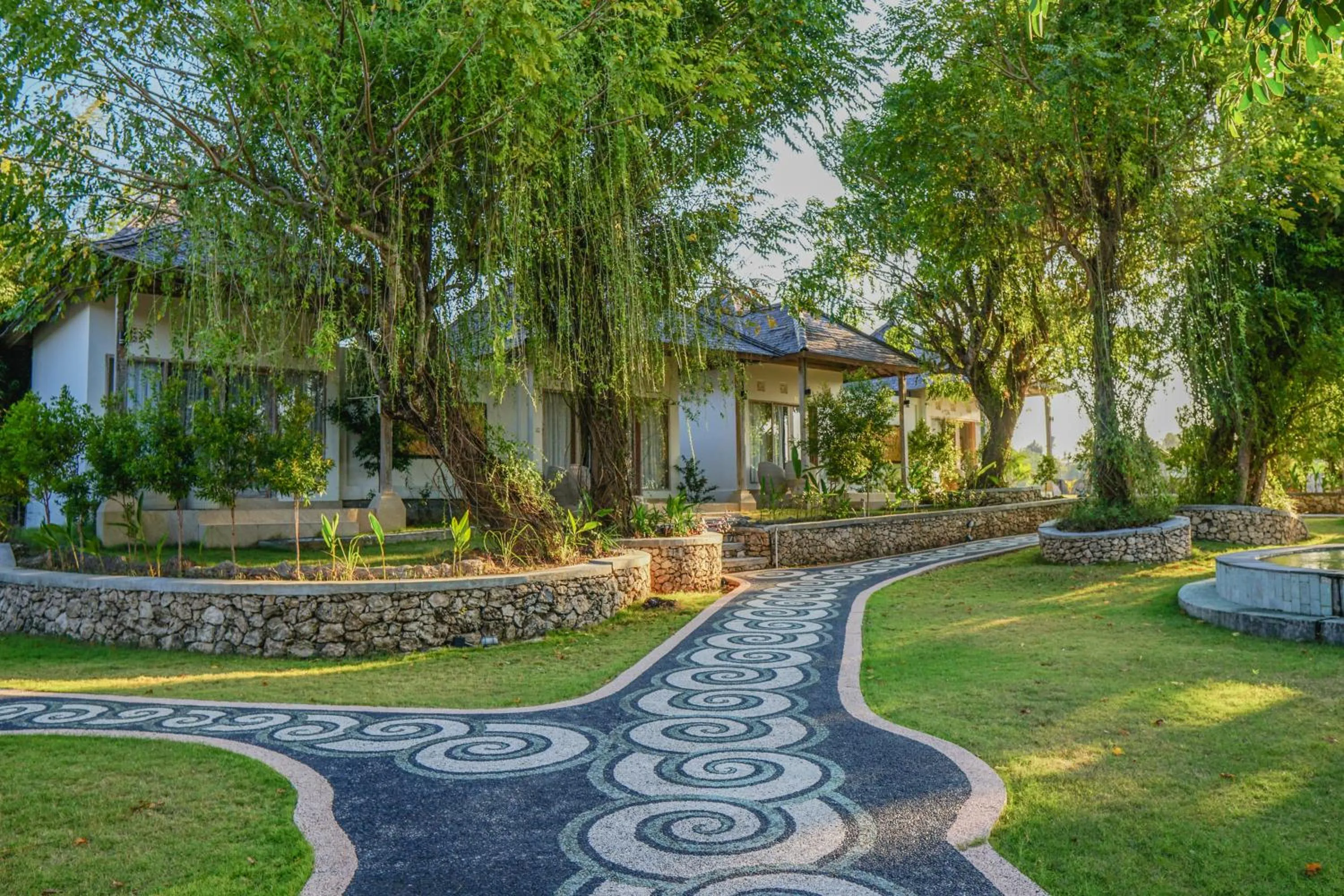 Neighbourhood in Caspla Resort by Loccal Collection