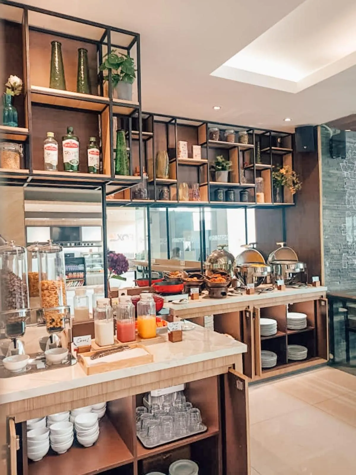 Restaurant/places to eat in FOX Lite Grogol Jakarta