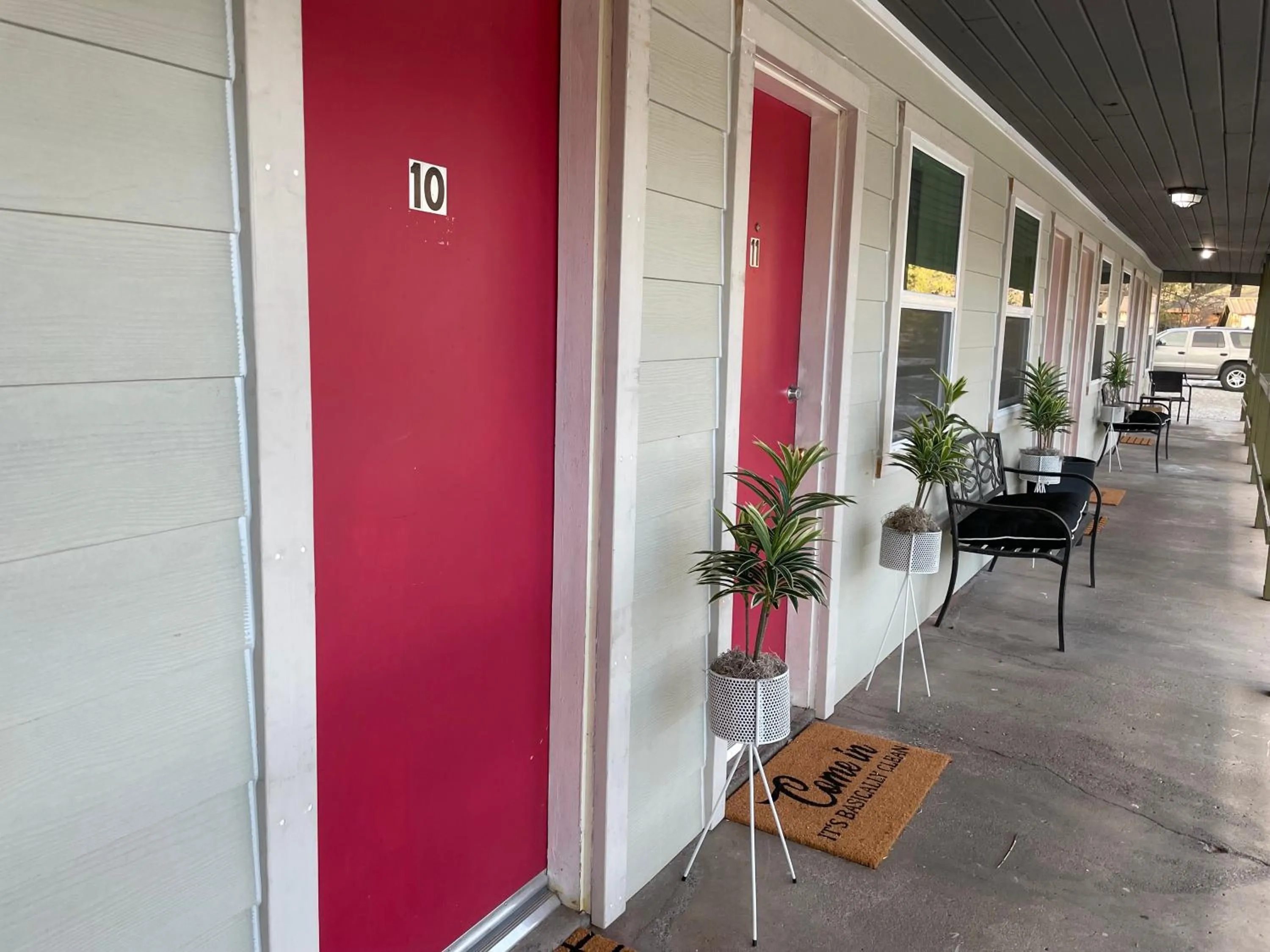 Patio in Millz Manor