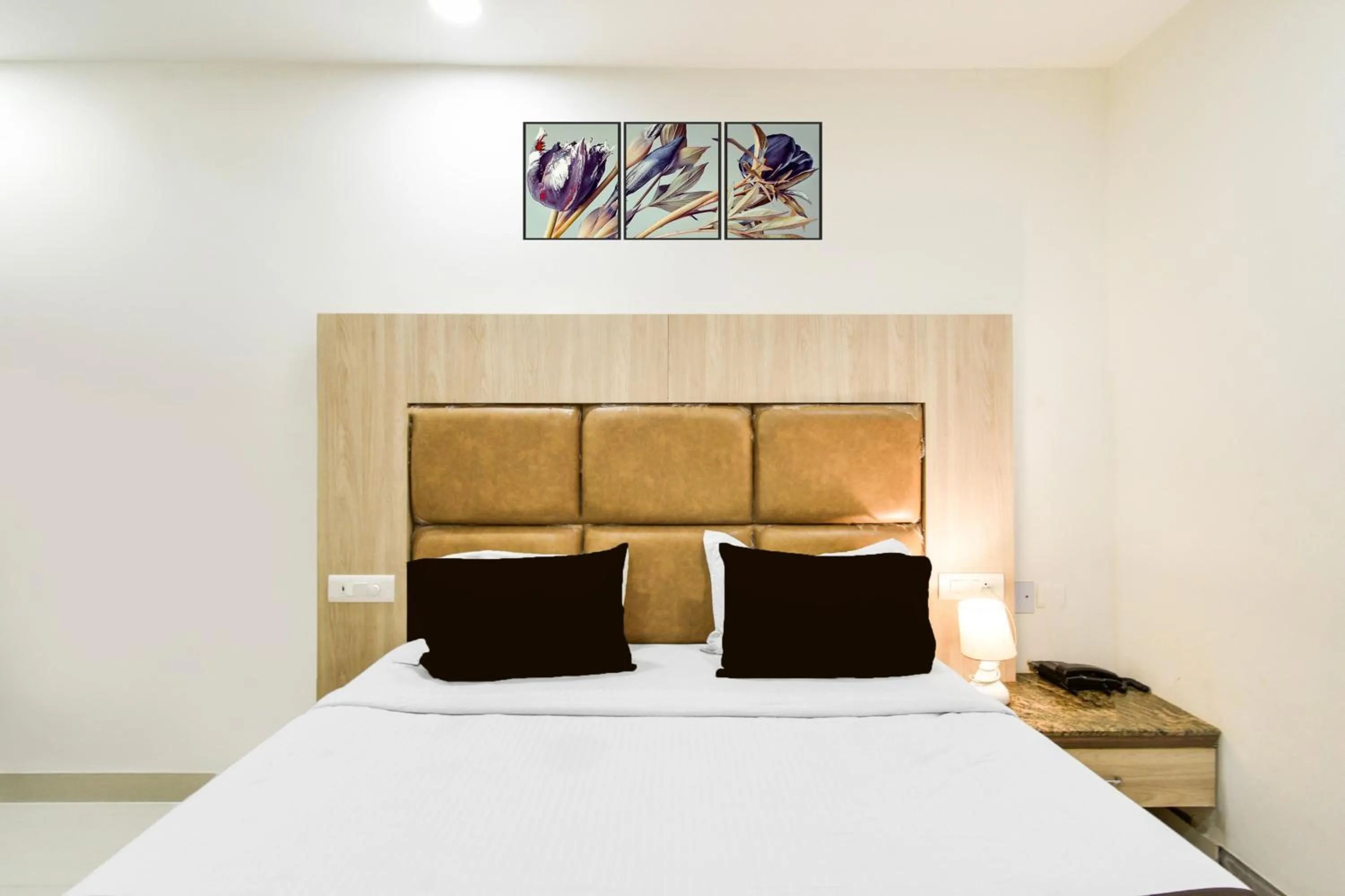 Bedroom, Bed in Super Townhouse Raniganj formerly Devi Residency