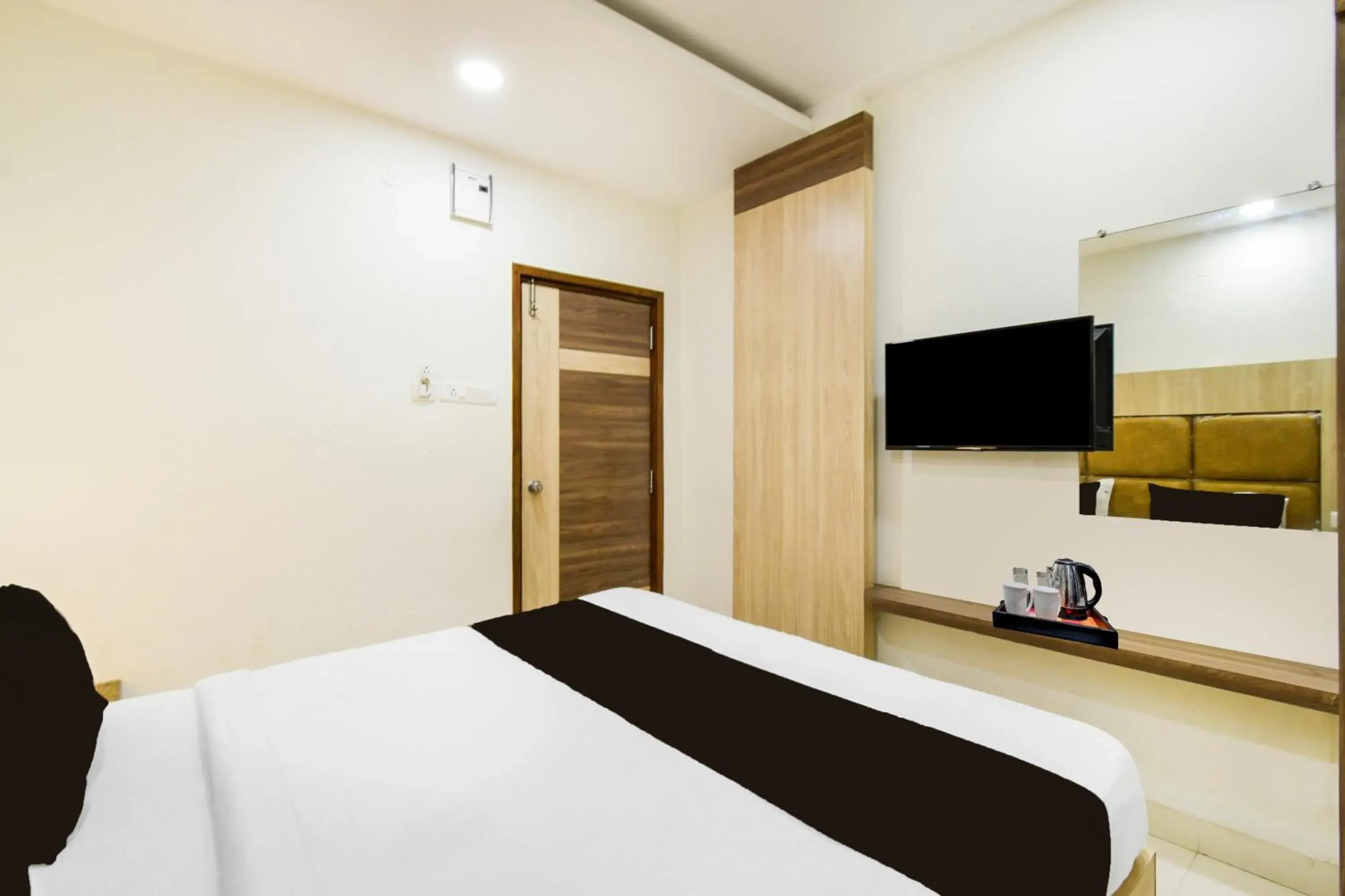 Bedroom, Bed in Super Townhouse Raniganj formerly Devi Residency Bedroom, Bed in Super Townhouse Raniganj formerly Devi Residency