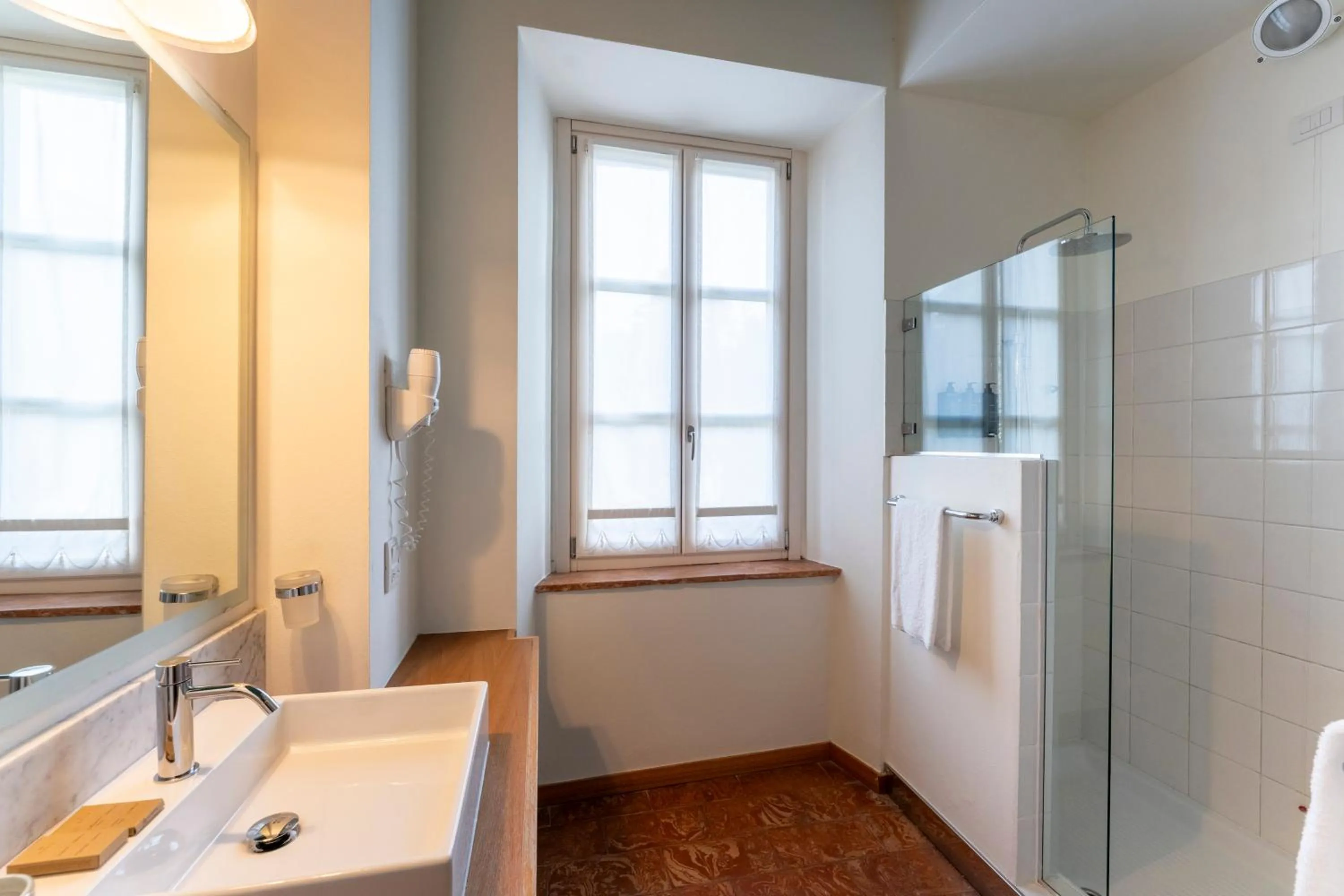 Shower in Art Hotel Varese