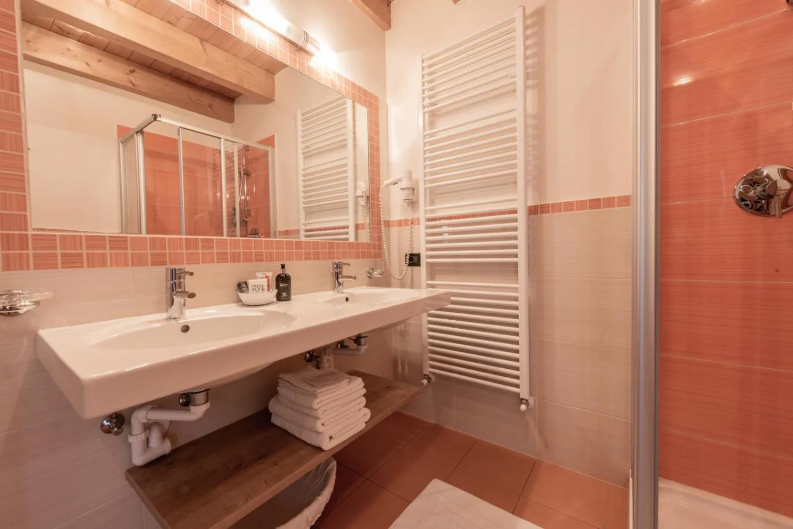 Bathroom in Les Gomines BB*****