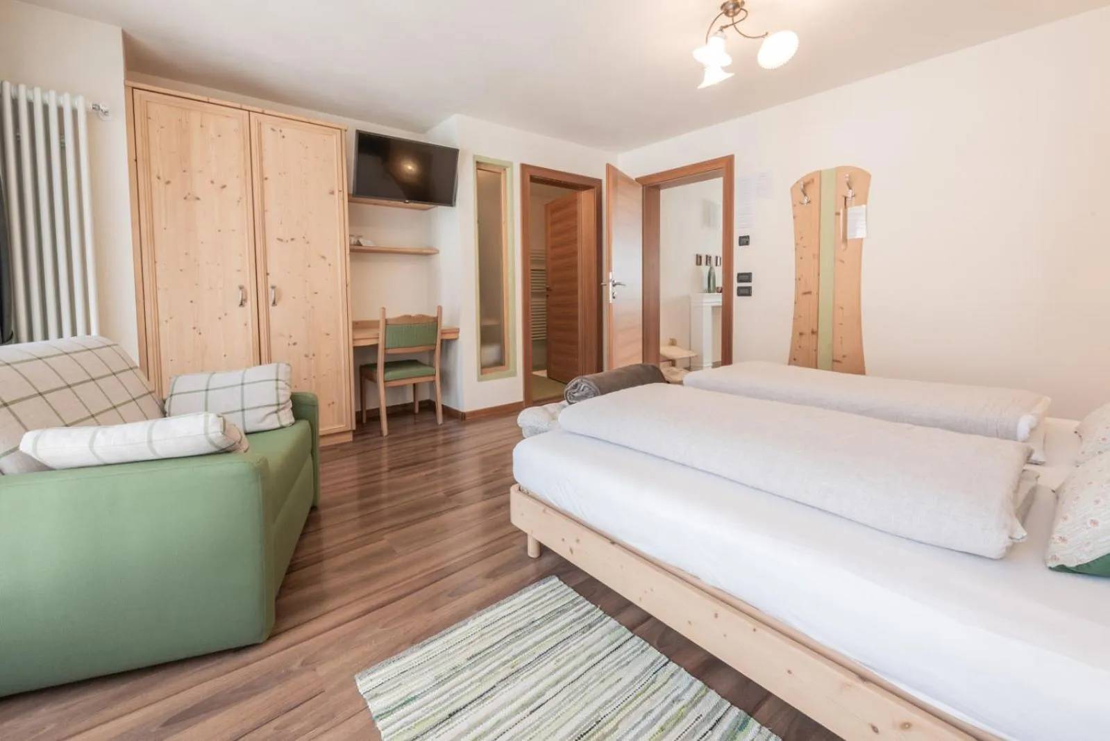 Bedroom, Bed in Les Gomines BB*****