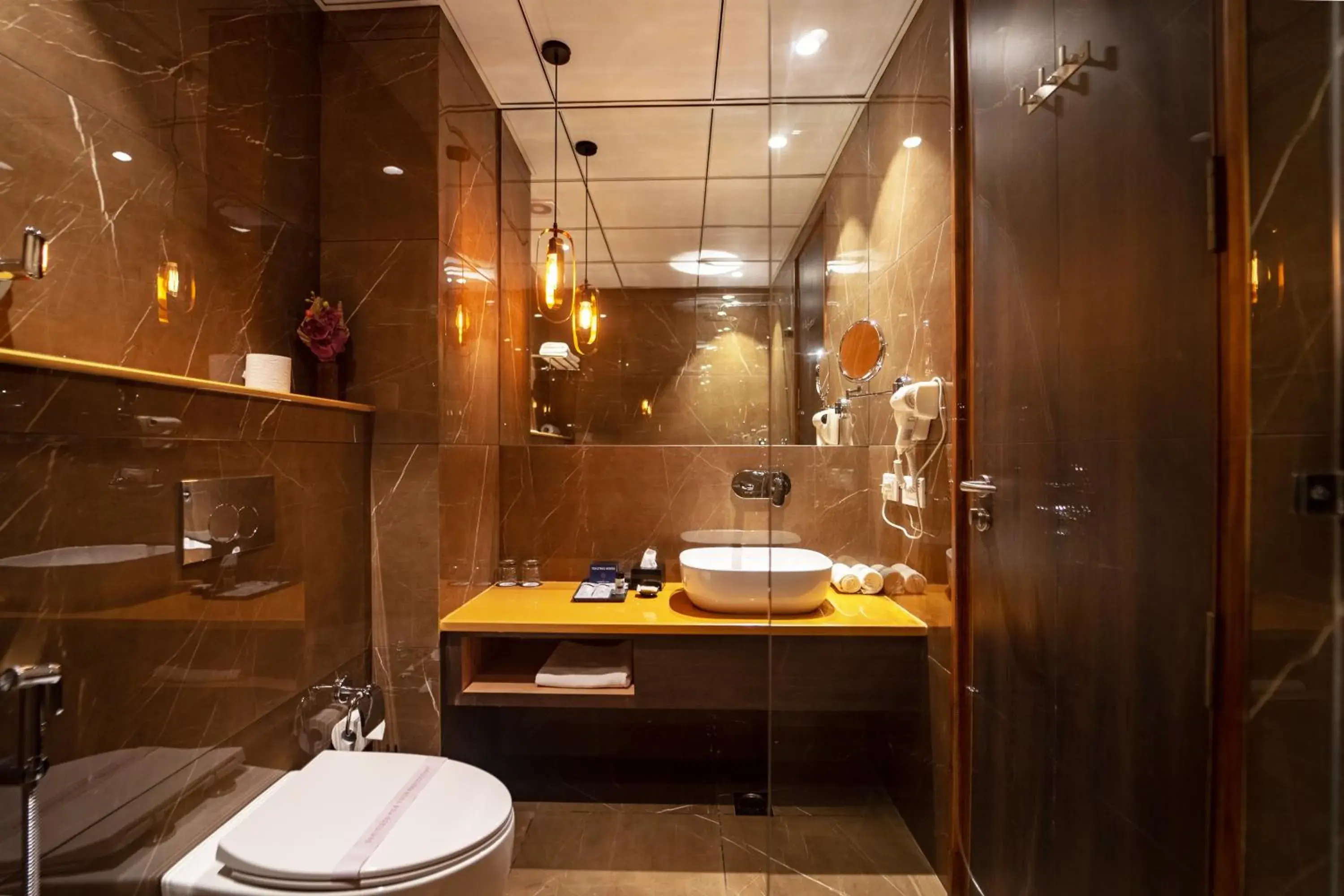 King Room in Palasa Hotel King Room in Palasa Hotel