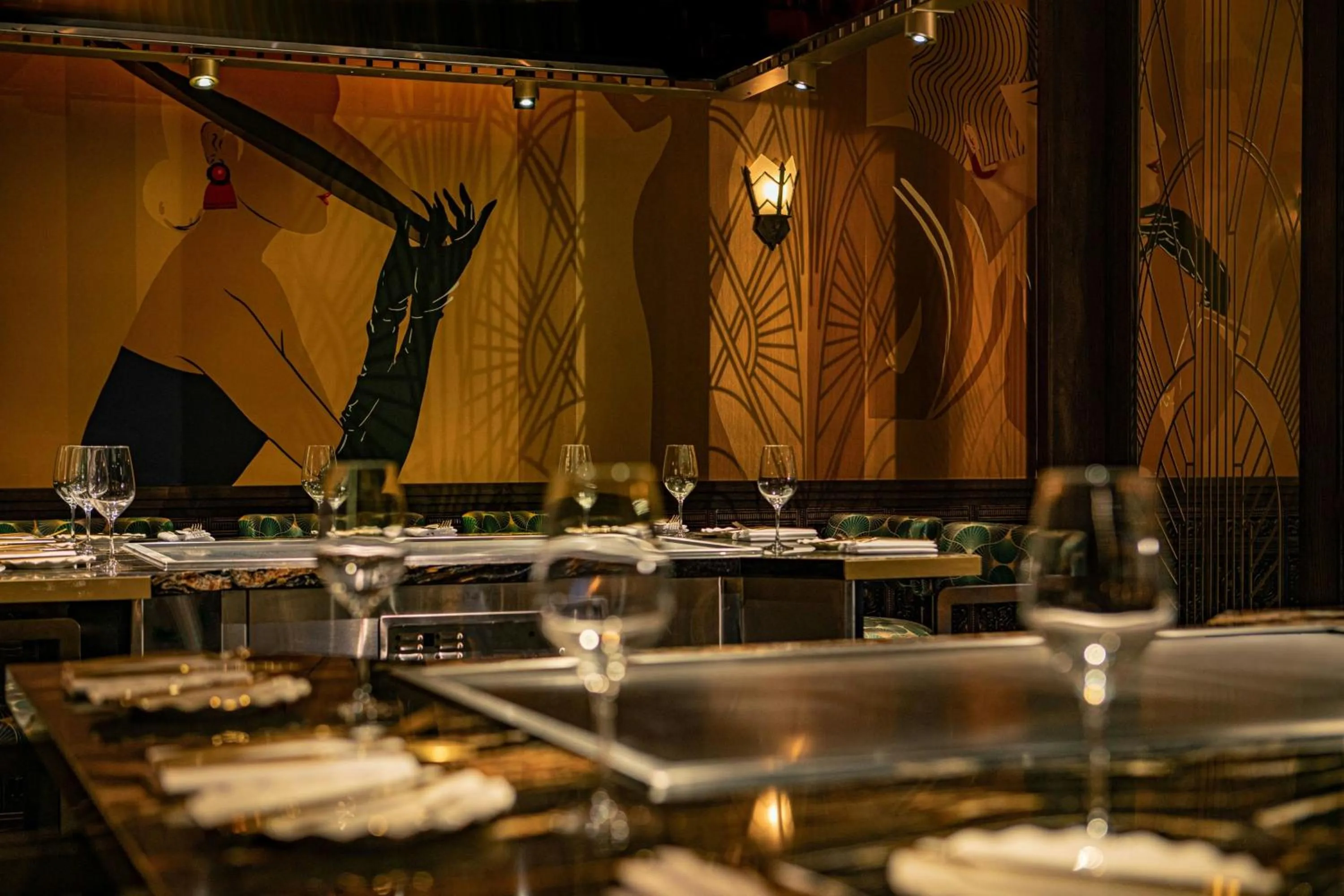 Restaurant/places to eat in AC Hotel by Marriott Downtown Los Angeles