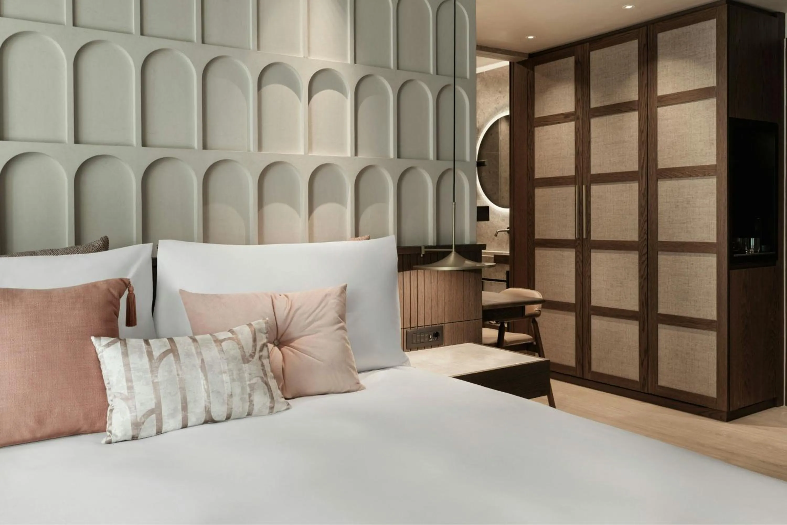 Bedroom, Bed in MonAsty, Thessaloniki, Autograph Collection