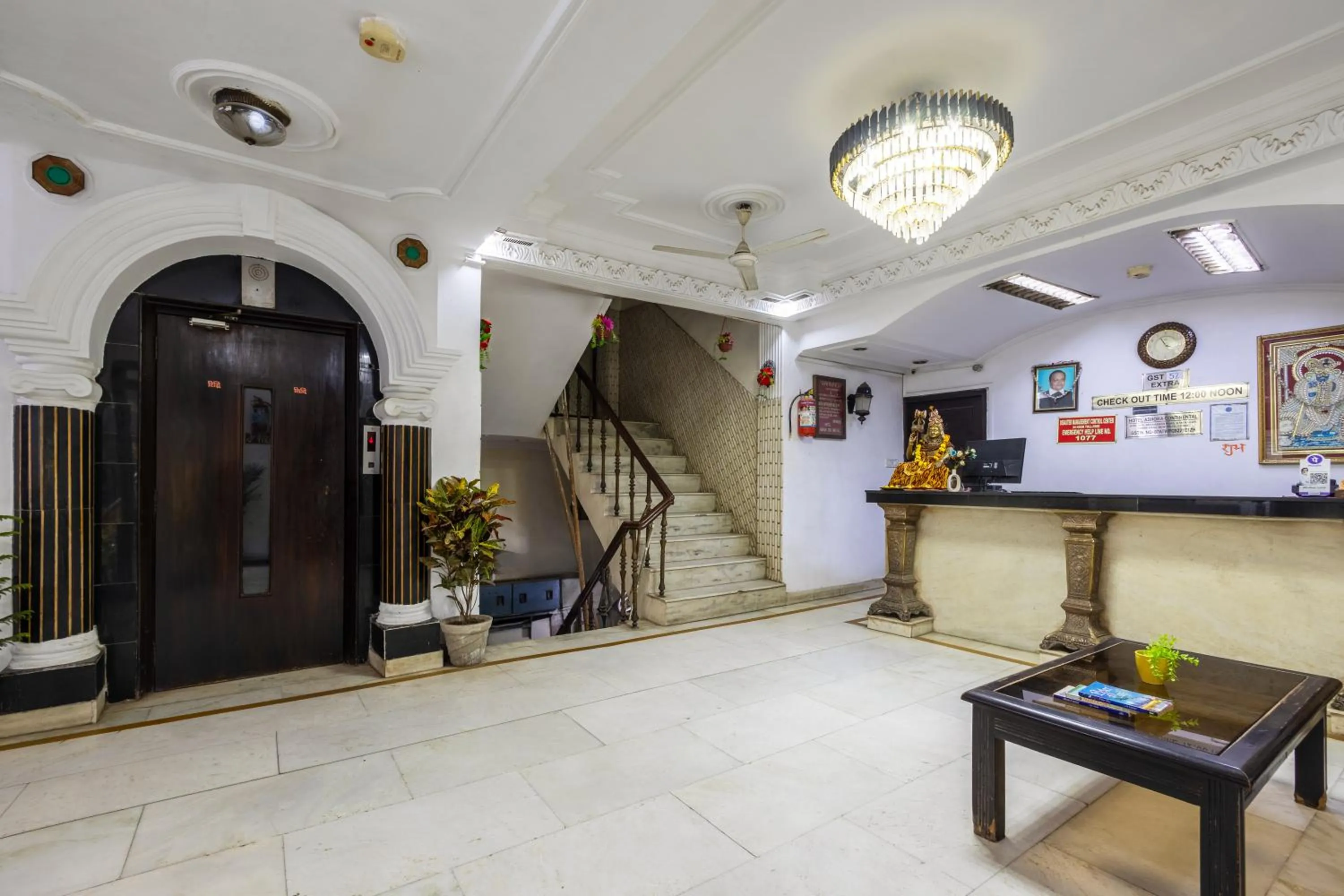 Lobby or reception in Hotel Ashoka Continental Near New Delhi Railway station
