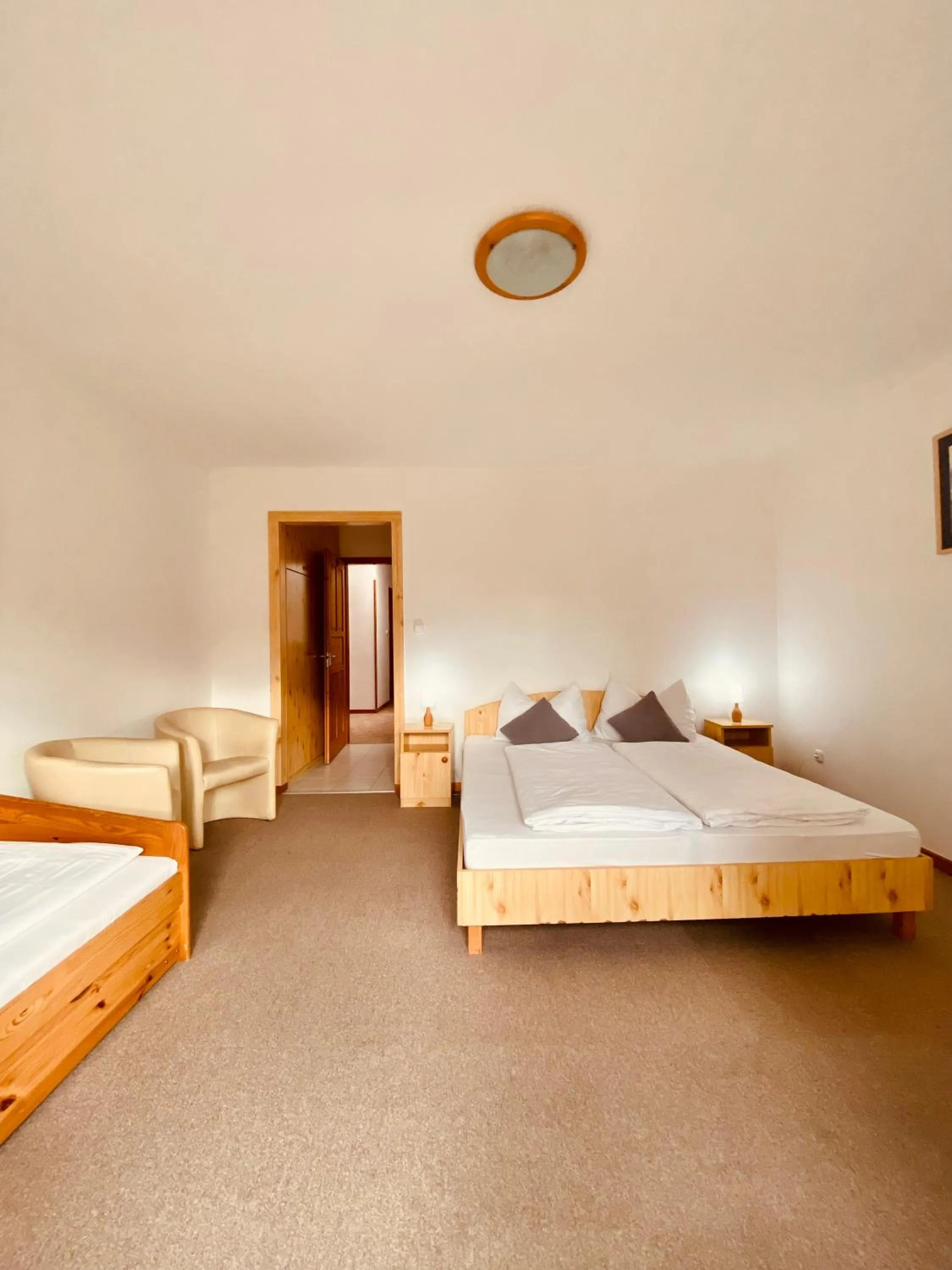 Bed in Sommer Panzió