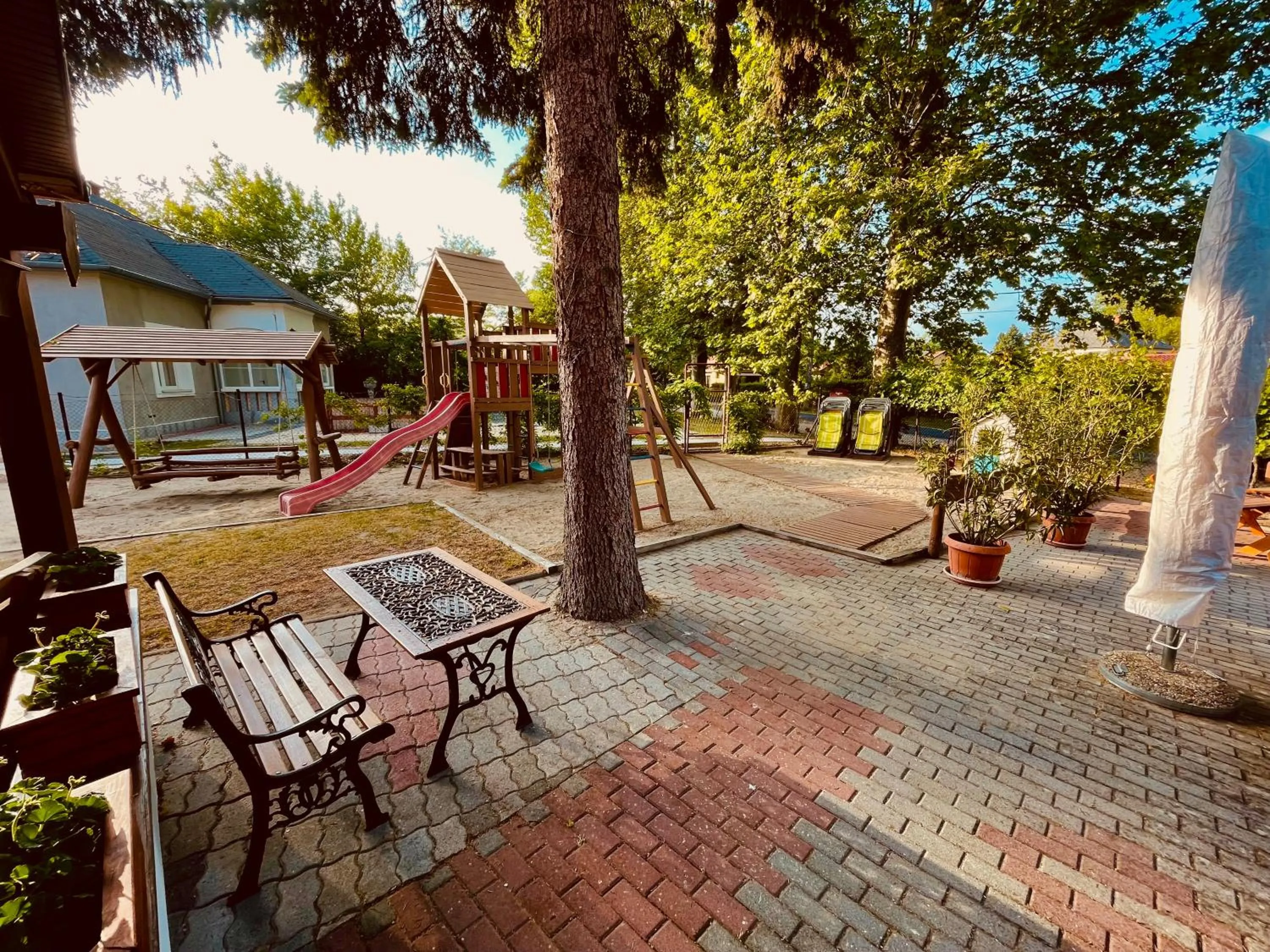 Garden in Sommer Panzió