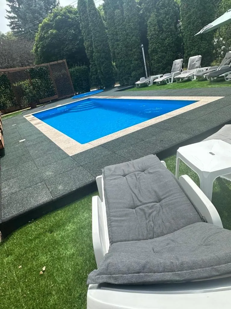 Swimming pool in Sommer Panzió