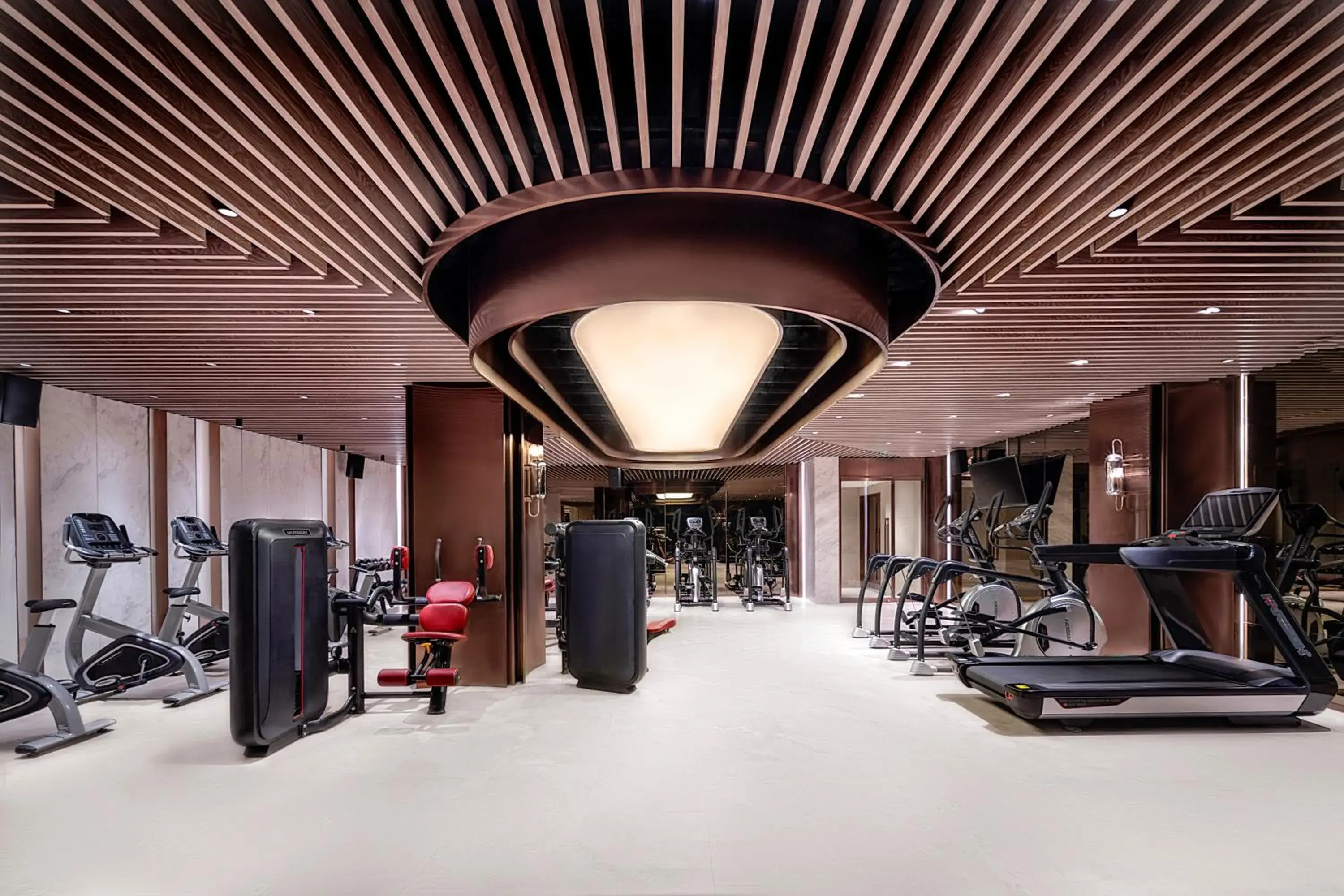 Fitness centre/facilities in Harbour Plaza Metropolitan Shanghai Fitness centre/facilities in Harbour Plaza Metropolitan Shanghai