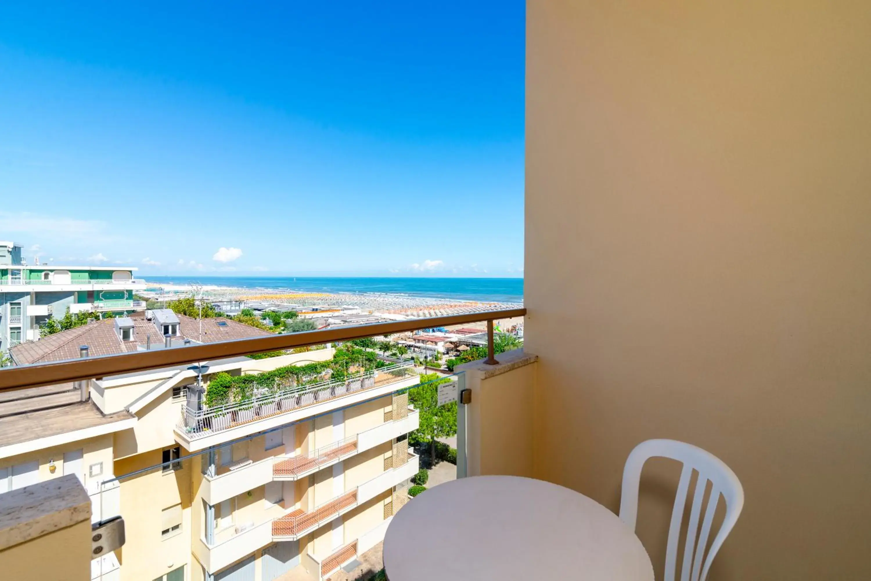 View (from property/room) in Universal Hotel View (from property/room) in Universal Hotel