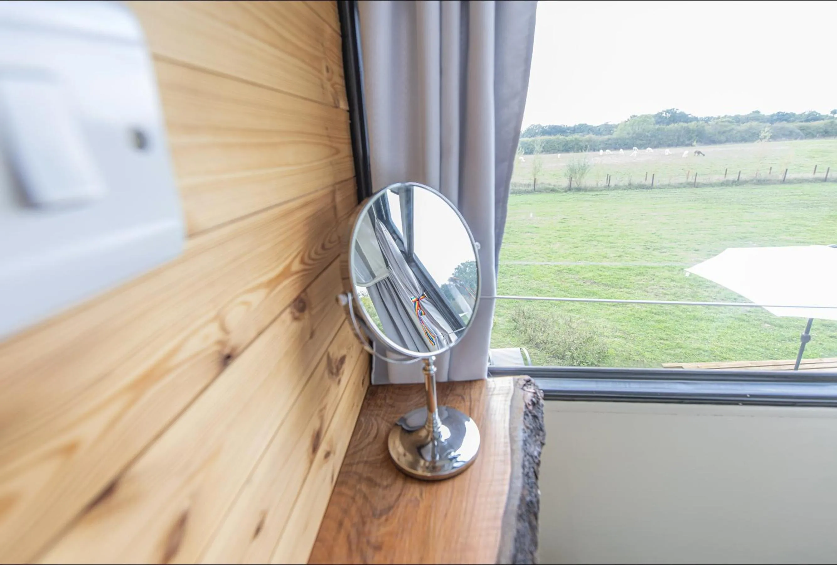 Bedroom in Double Decker Bus on an Alpaca Farm sleeps 8