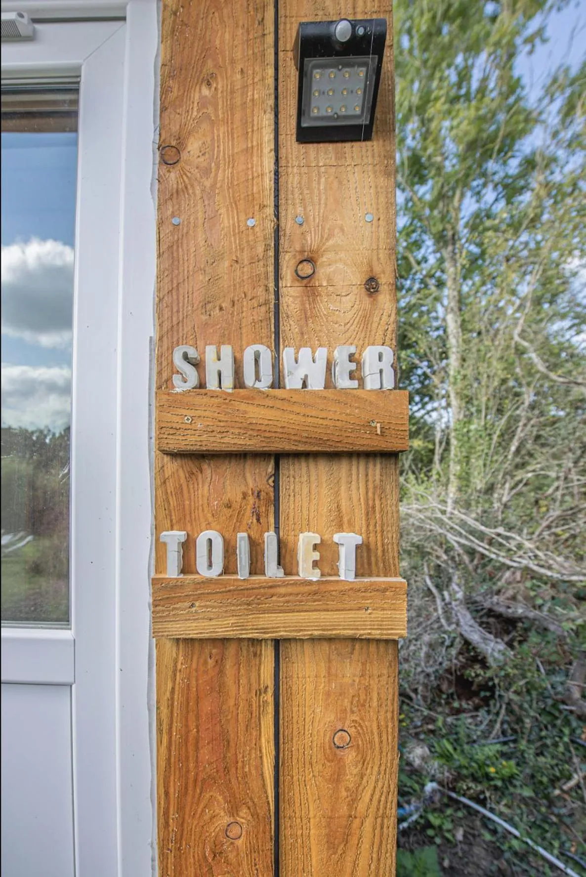 Bathroom in Double Decker Bus on an Alpaca Farm sleeps 8