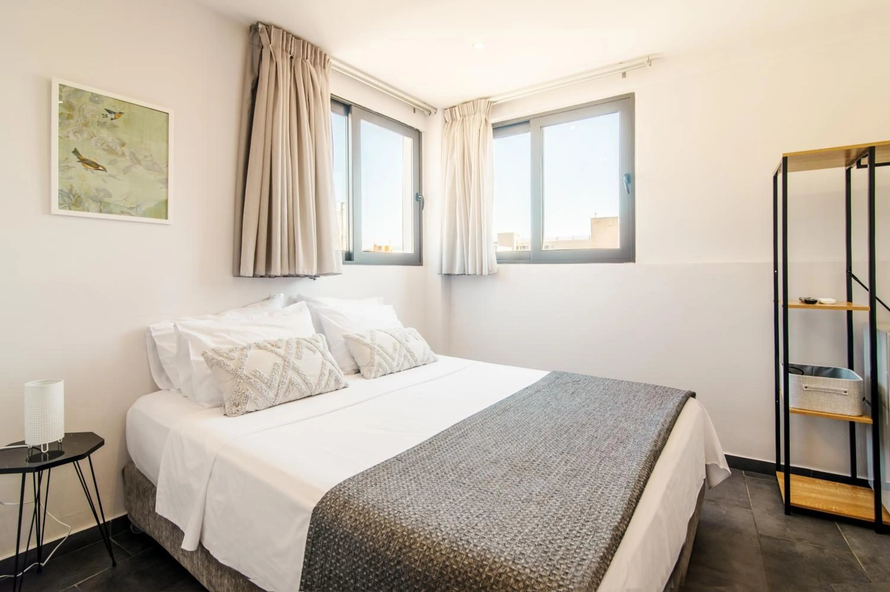 Bedroom, Bed in Navitas House