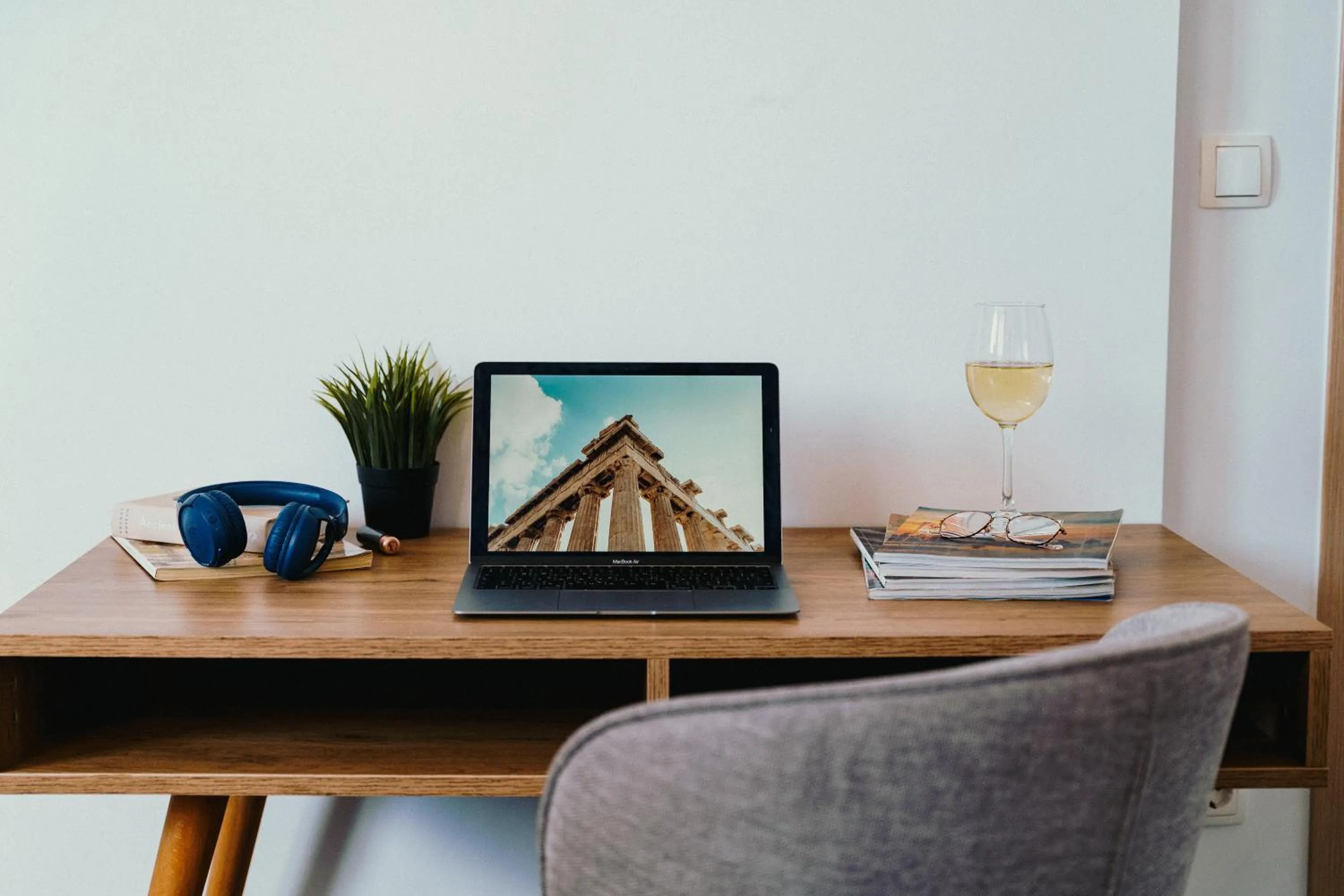 Dining area in Navitas House