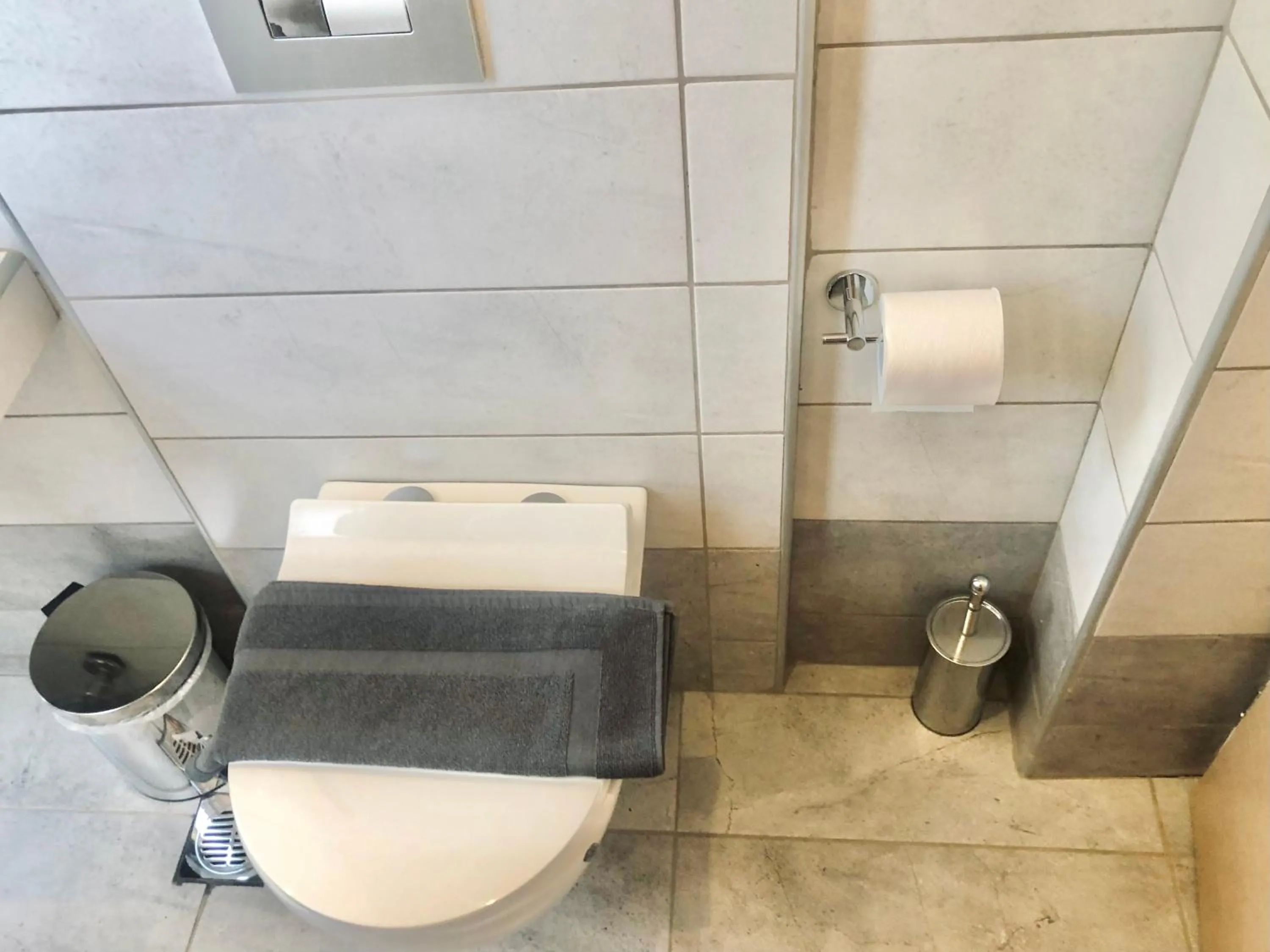 Bathroom in Navitas House