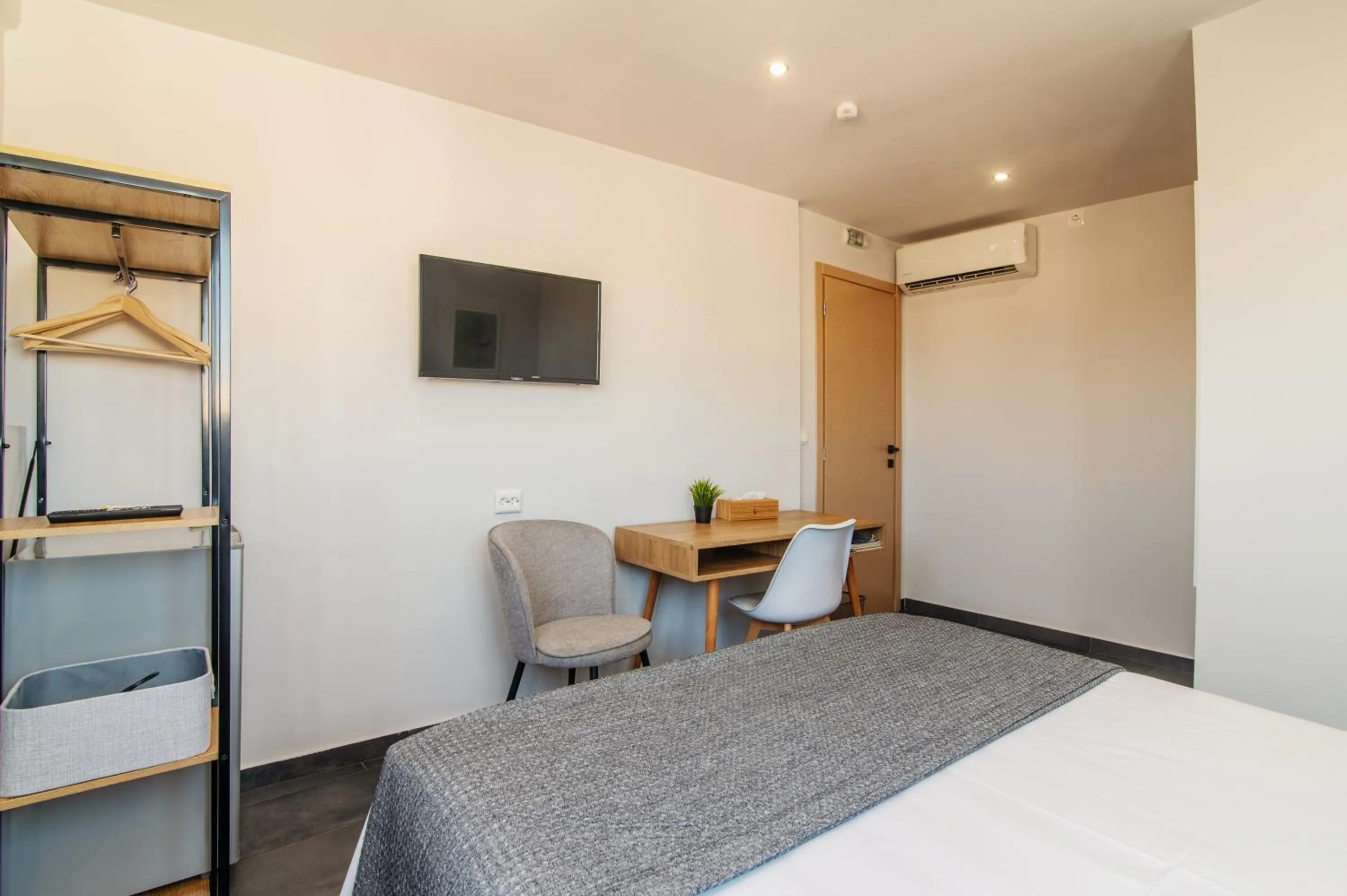 TV and multimedia, Bed in Navitas House