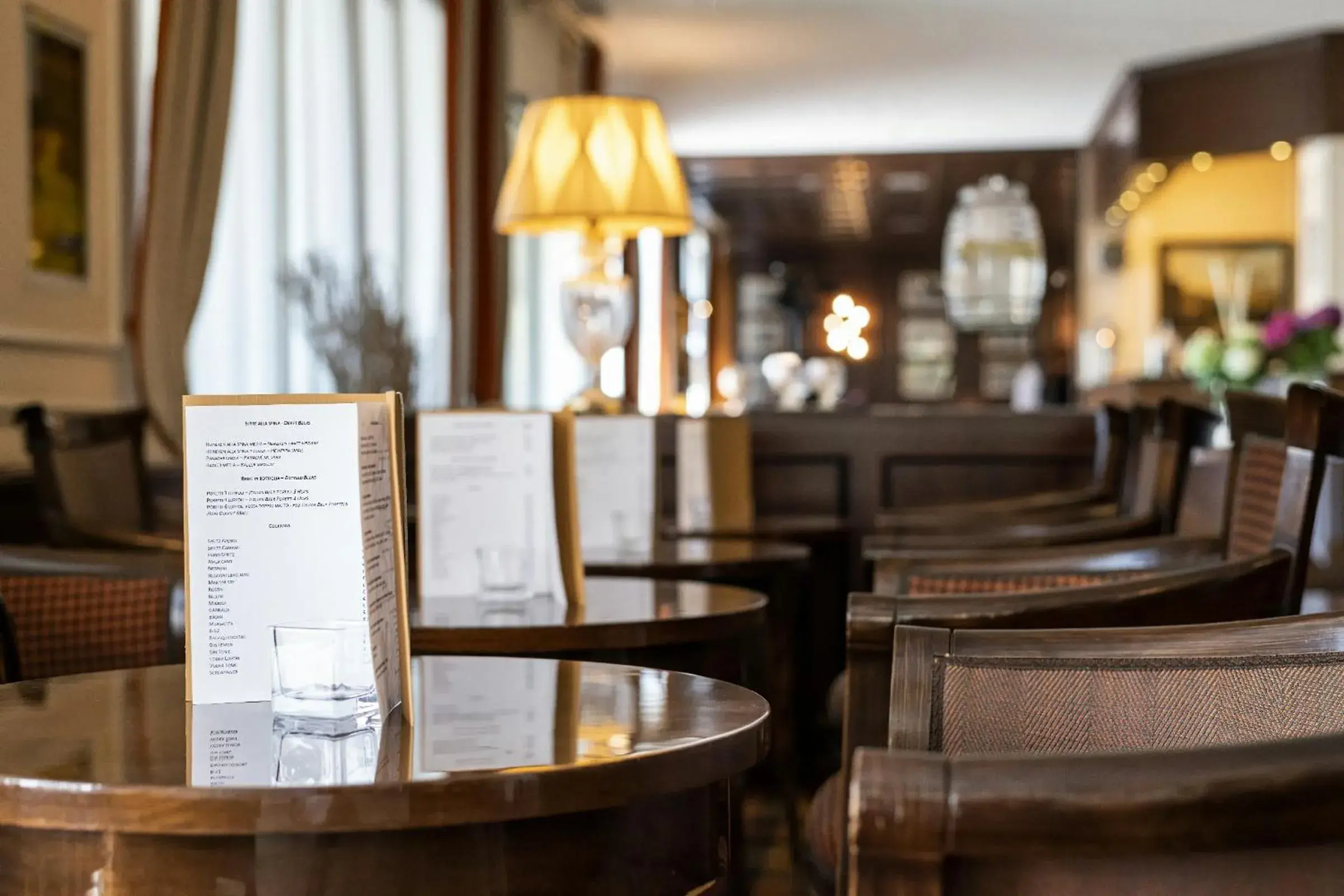 Lounge or bar in The Regency Sure Hotel Collection by Best Western Lounge or bar in The Regency Sure Hotel Collection by Best Western