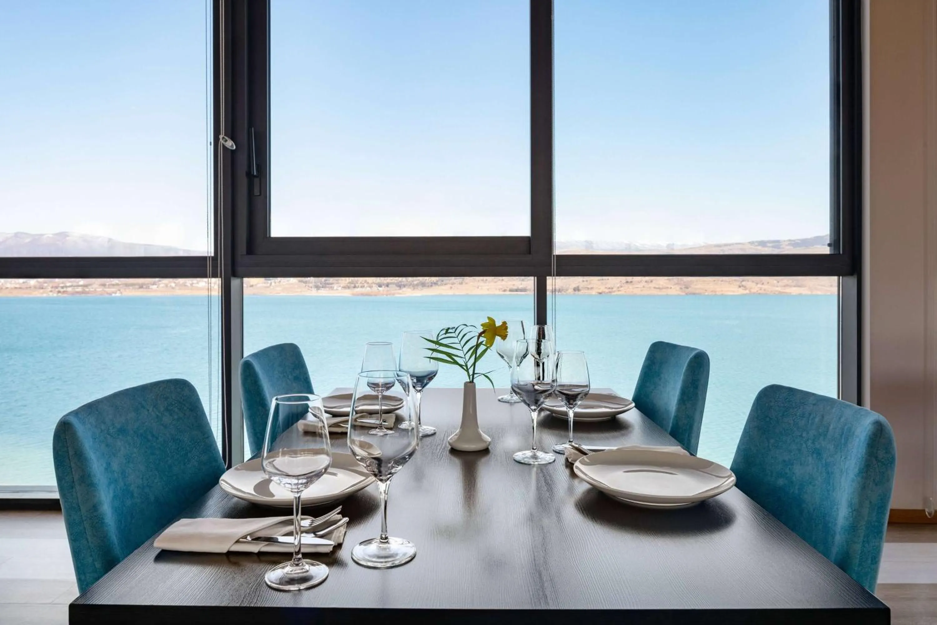 Restaurant/places to eat in Gino Seaside Tbilisi, Trademark Collection by Wyndham