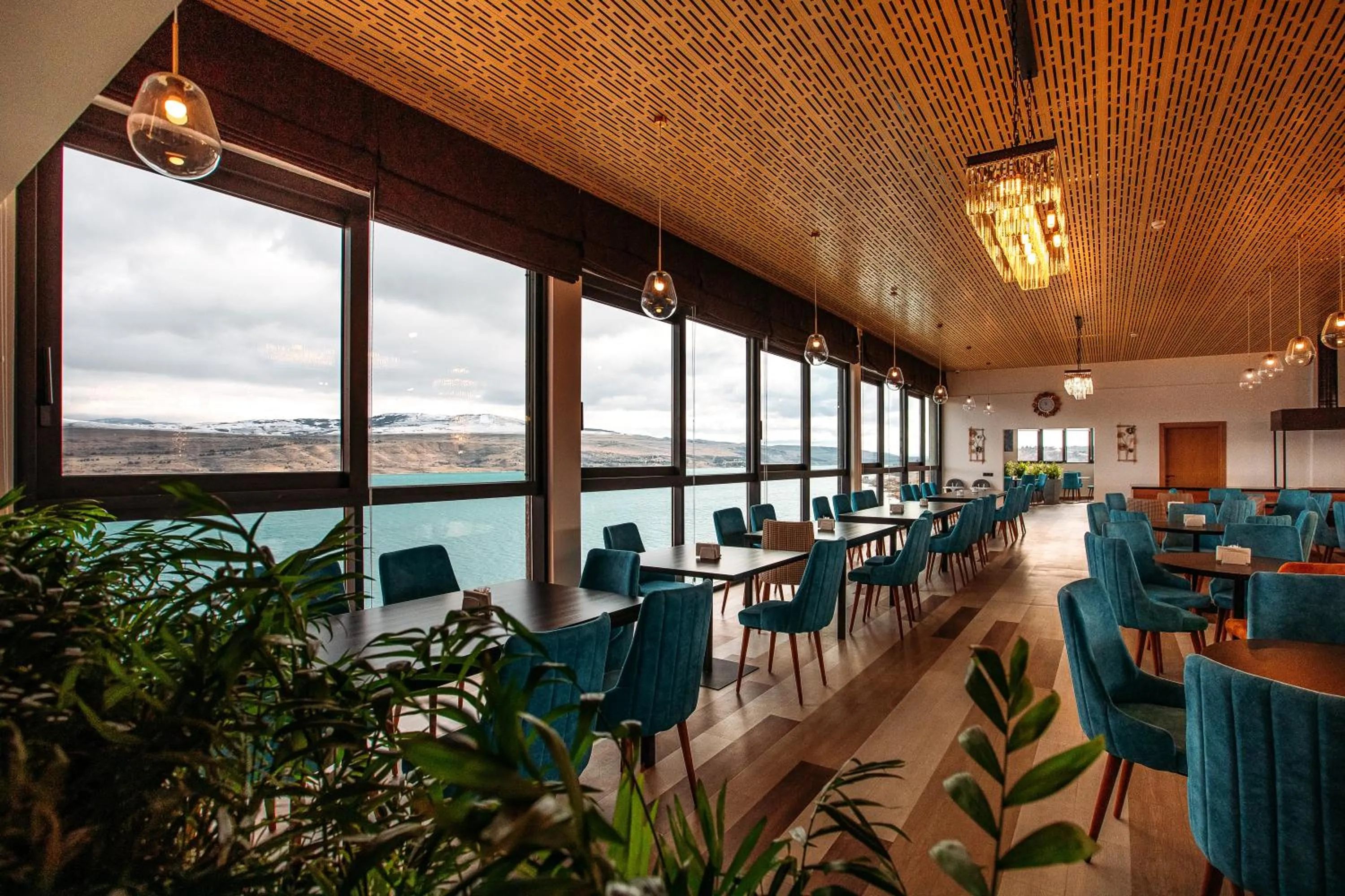 Restaurant/places to eat in Gino Seaside Tbilisi, Trademark Collection by Wyndham