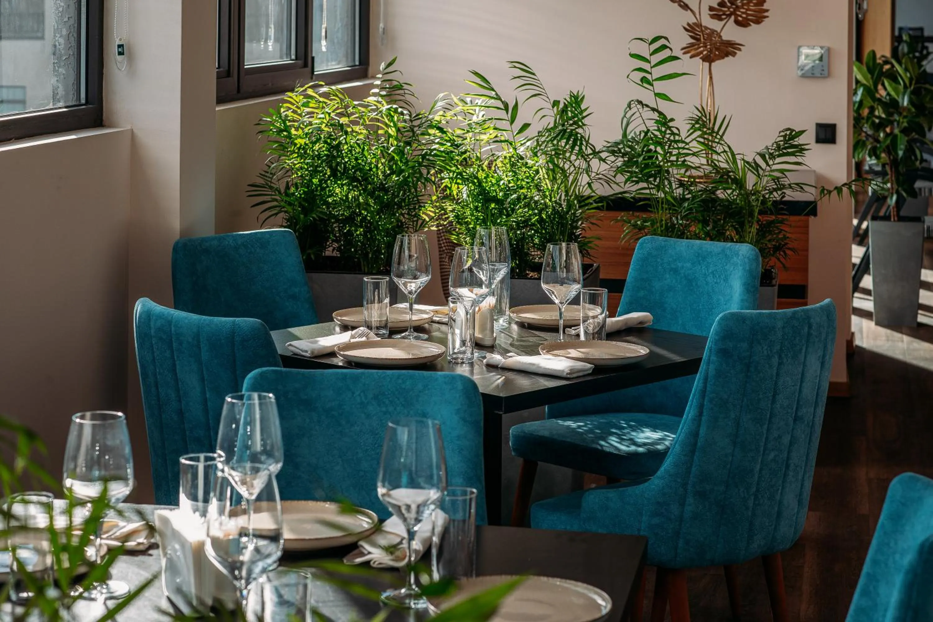 Restaurant/places to eat in Gino Seaside Tbilisi, Trademark Collection by Wyndham