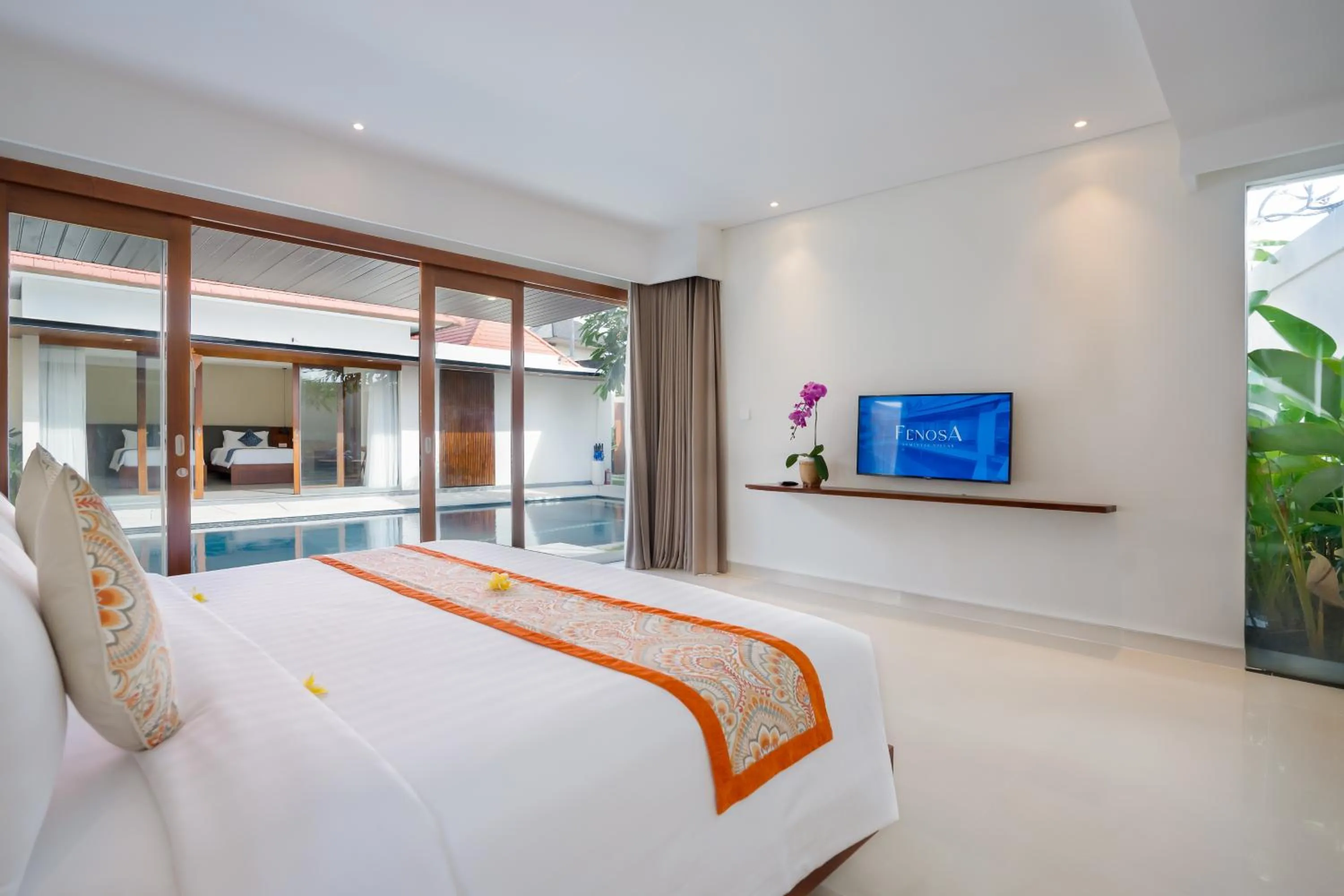 Property building, Bed in Fenosa Seminyak Villas