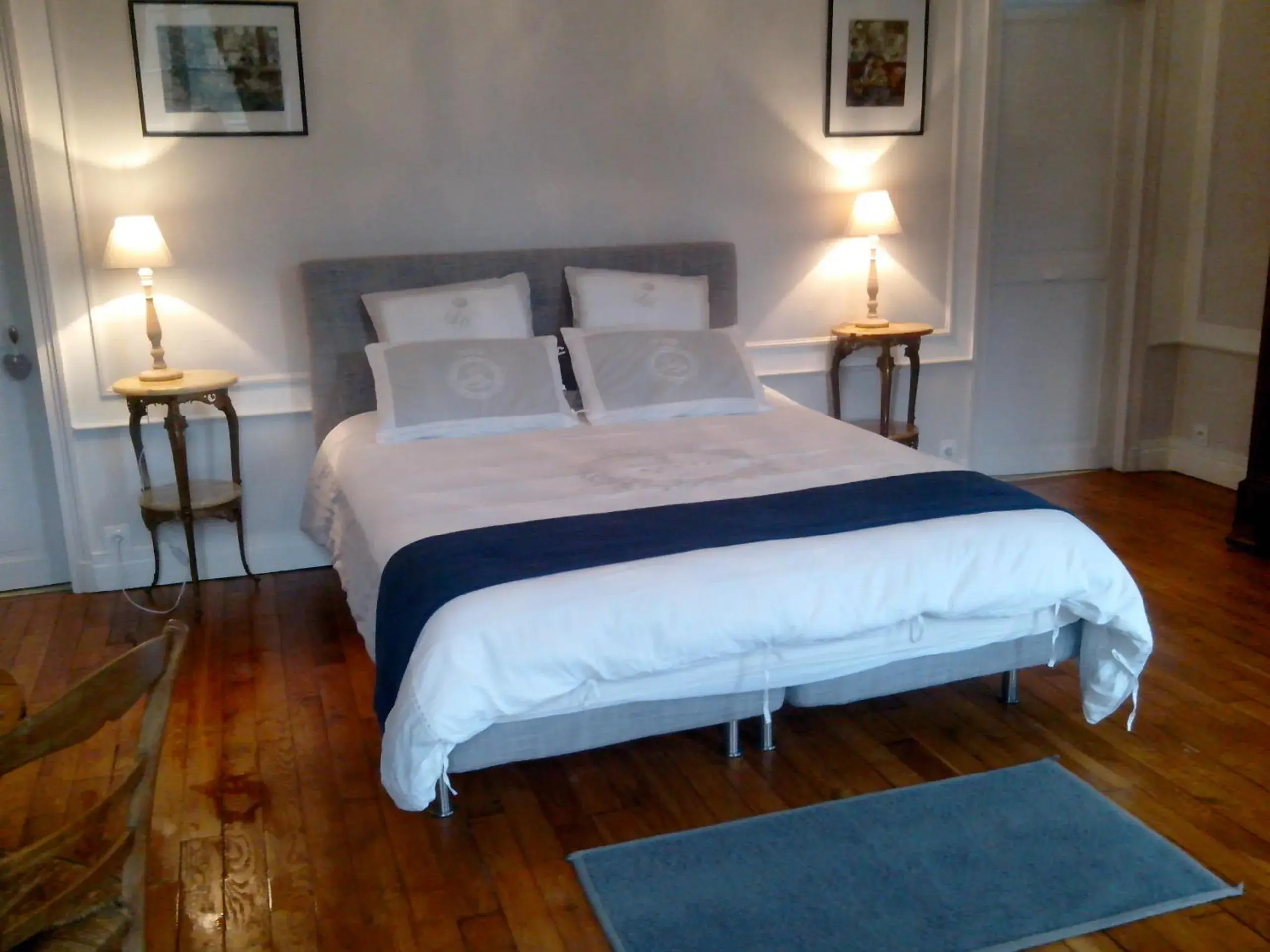 Bedroom, Bed in Chambres d'hôtes La Bourbelle Bedroom, Bed in Chambres d'hôtes La Bourbelle
