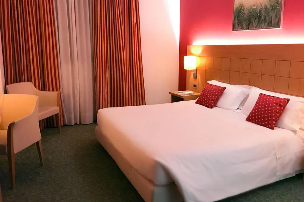 Bed in Hotel Senator