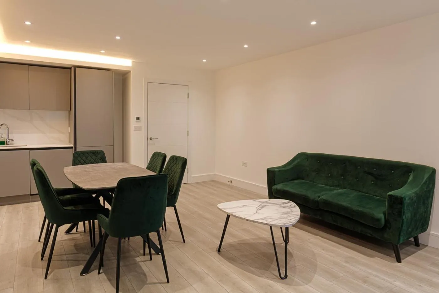 Kitchen or kitchenette in Charles Hope London Brentford