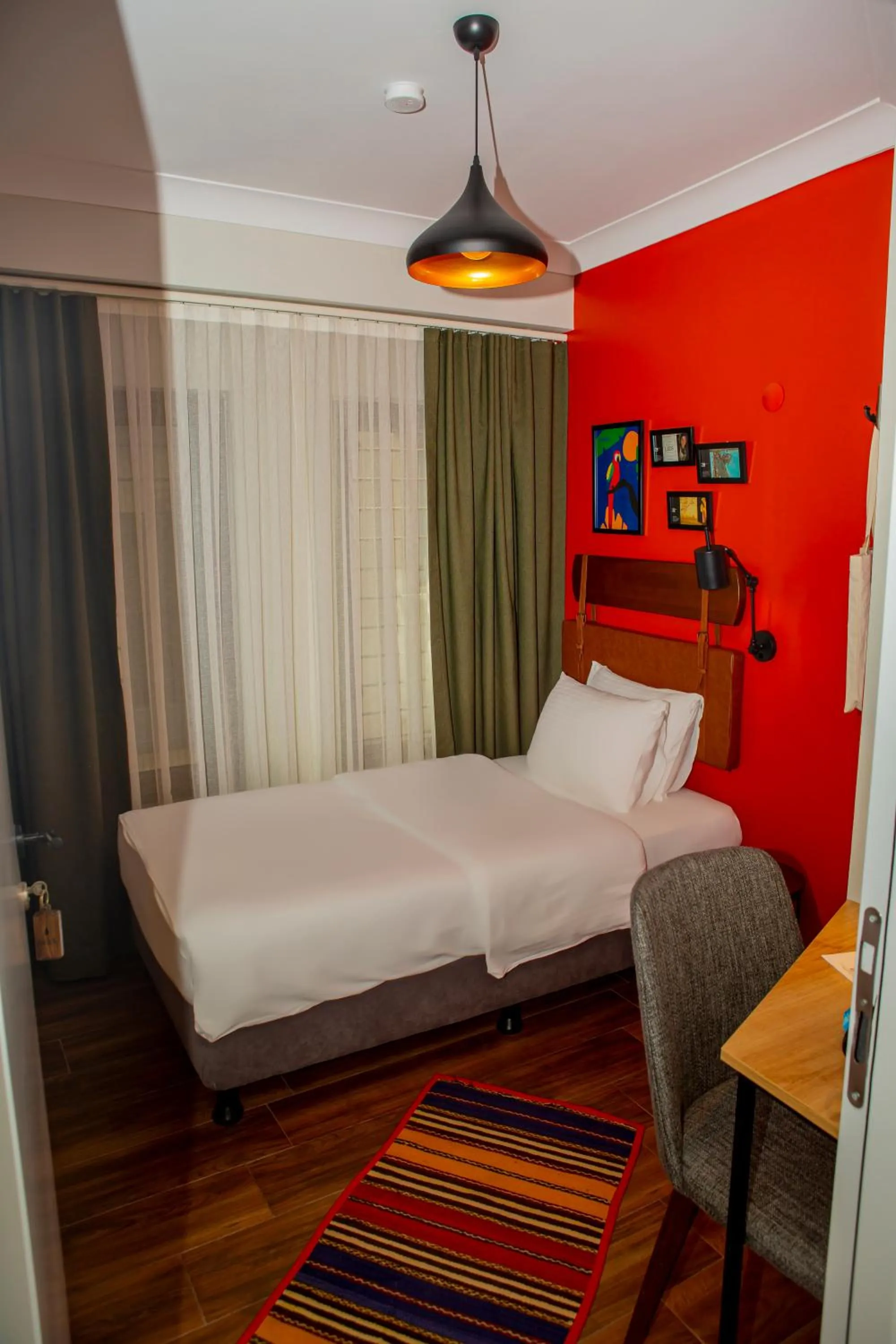 Photo of the whole room, Bed in The Abies