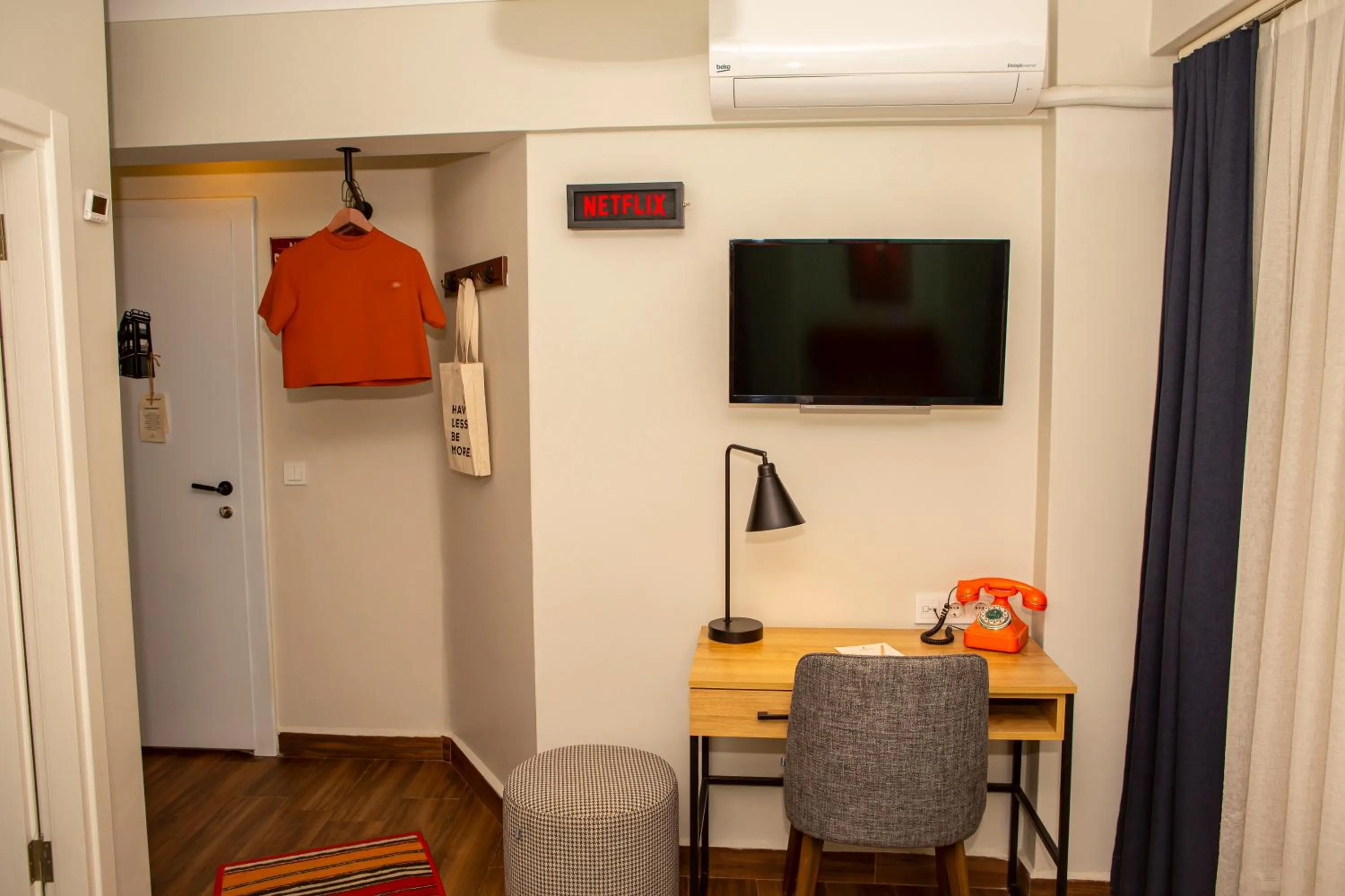 TV and multimedia in The Abies