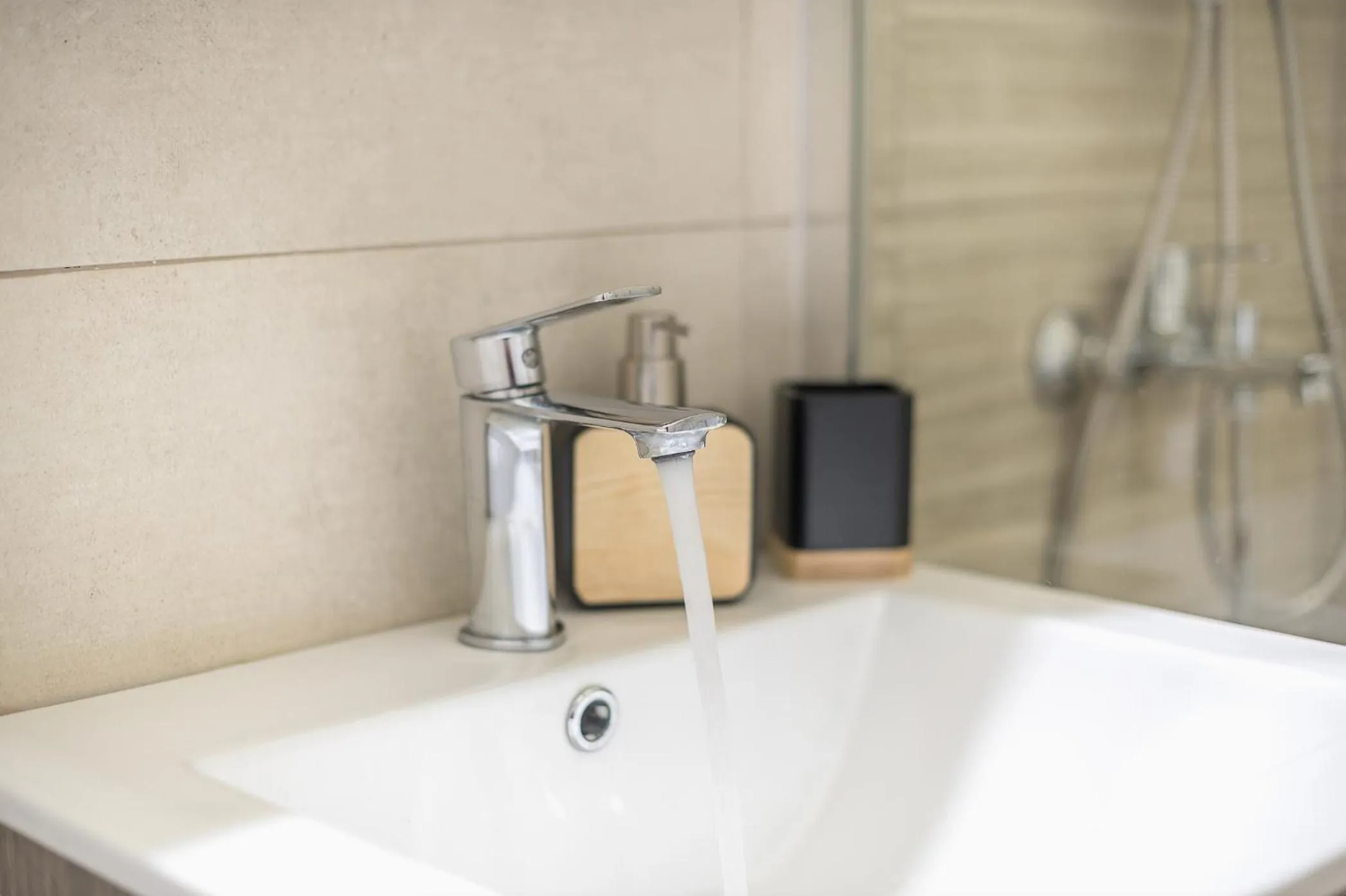 Bathroom in City Suite by Cloudkeys