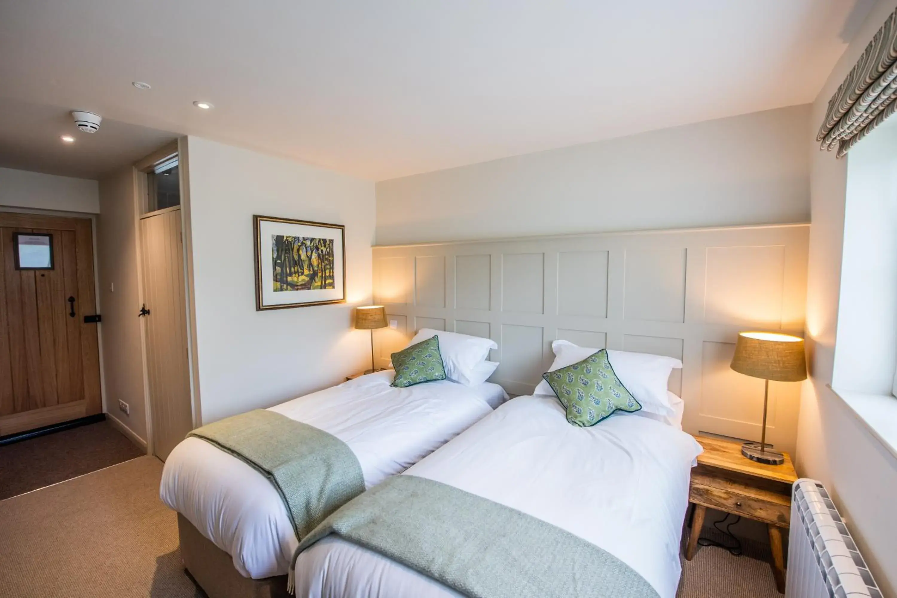 Standard Twin Room in The Coach and Horses Standard Twin Room in The Coach and Horses