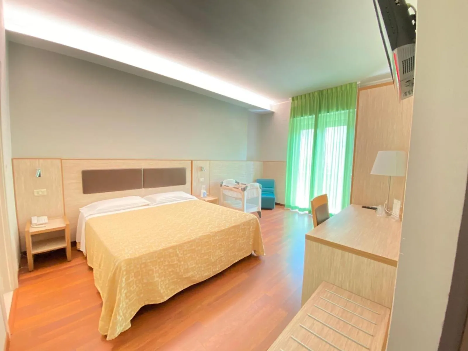children, Bed in Hotel Dei Sette