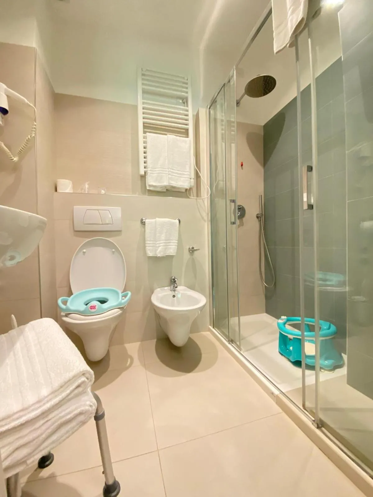 Shower in Hotel Dei Sette