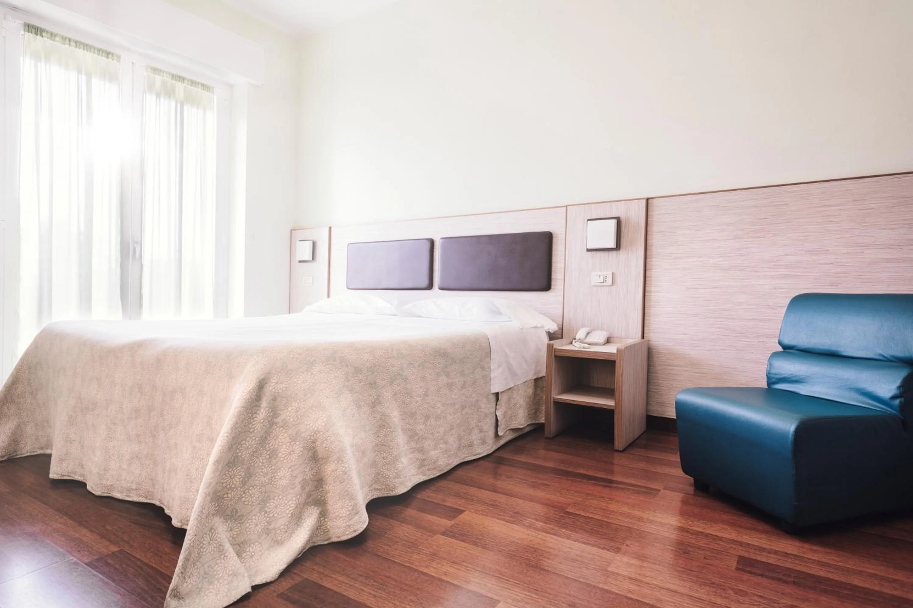 Bedroom, Bed in Hotel Dei Sette